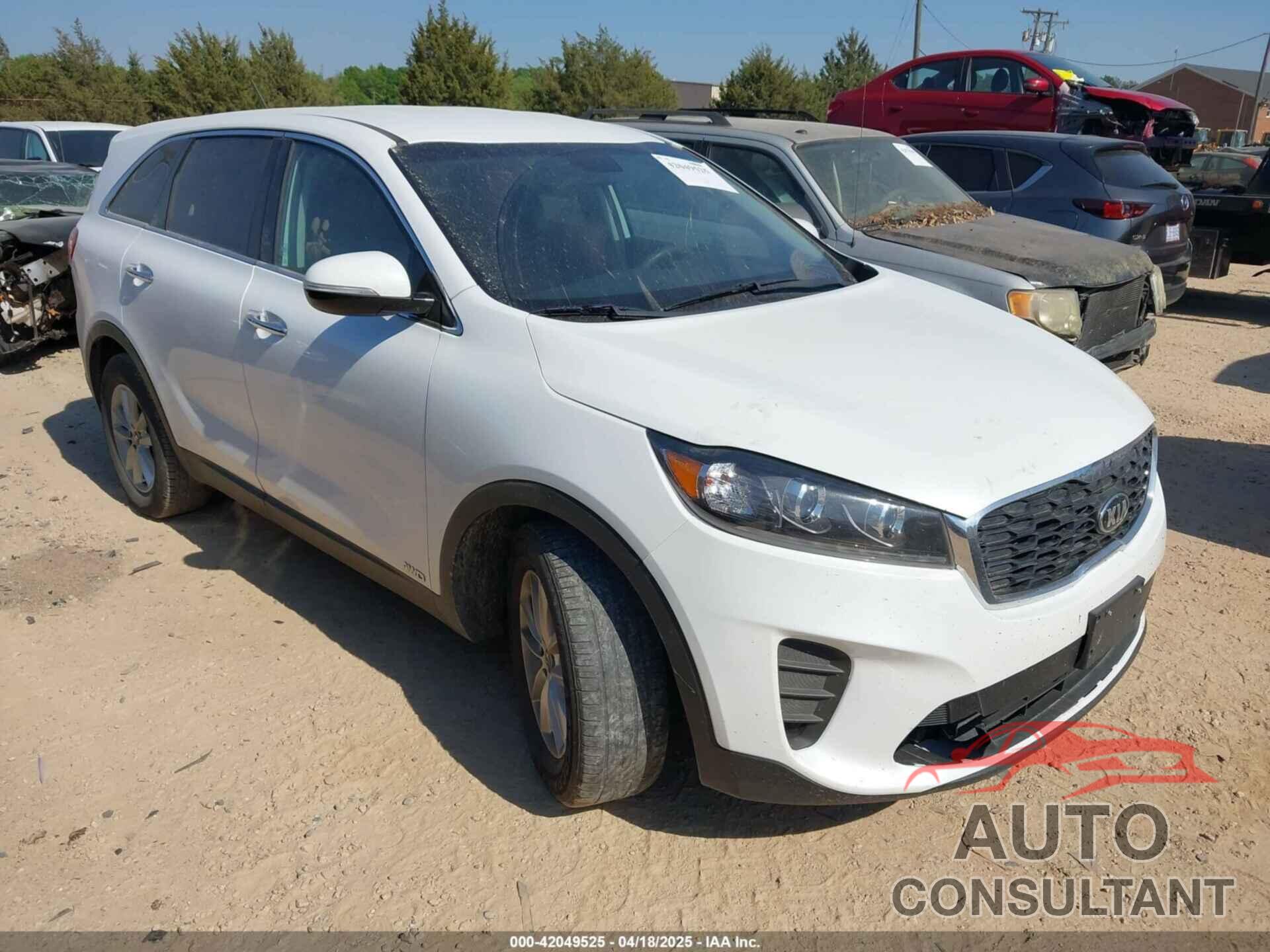 KIA SORENTO 2019 - 5XYPGDA56KG441320