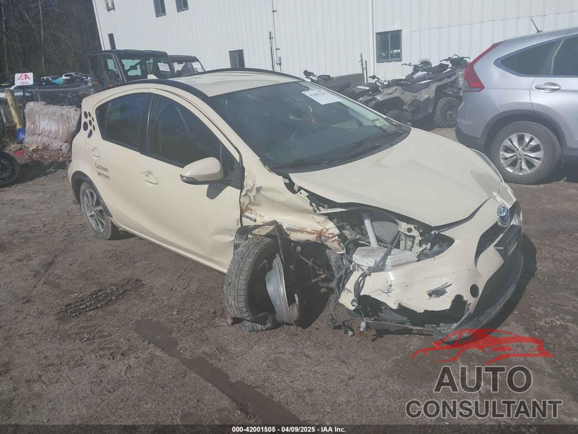 TOYOTA PRIUS C 2018 - JTDKDTB30J1599905
