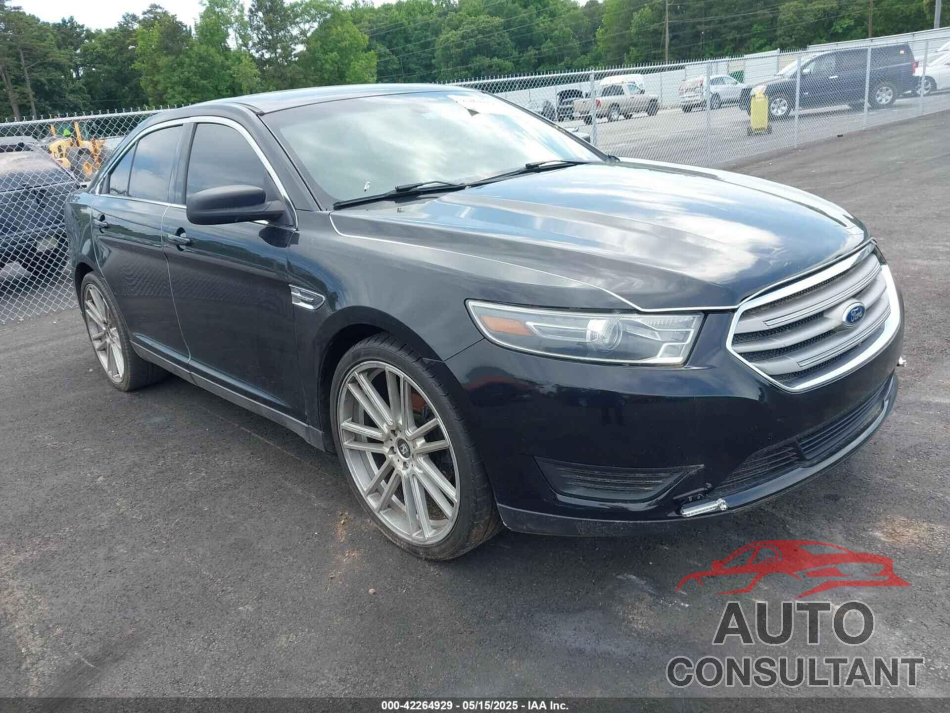 FORD TAURUS 2015 - 1FAHP2D83FG153696