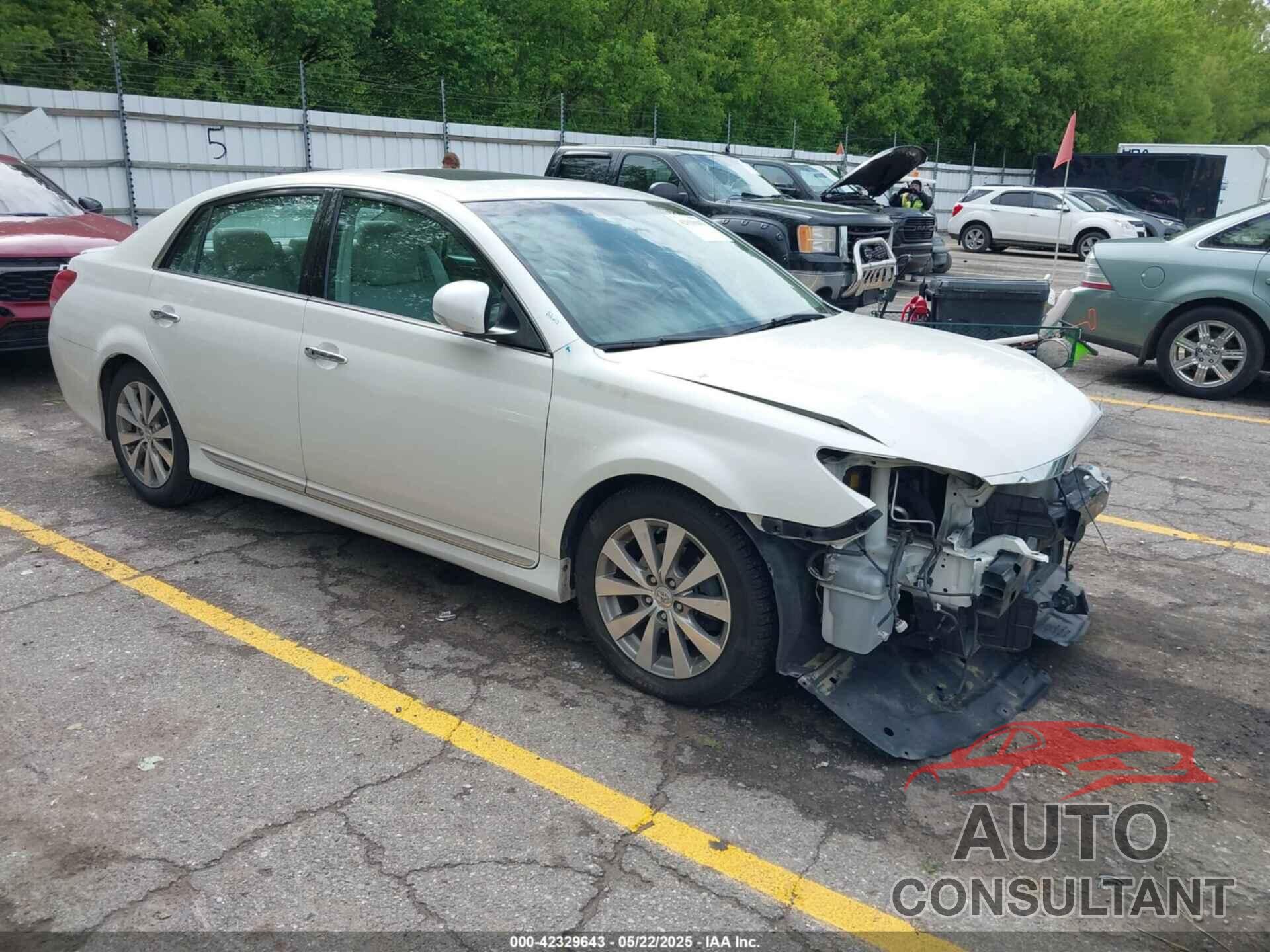 TOYOTA AVALON 2011 - 4T1BK3DB3BU401064
