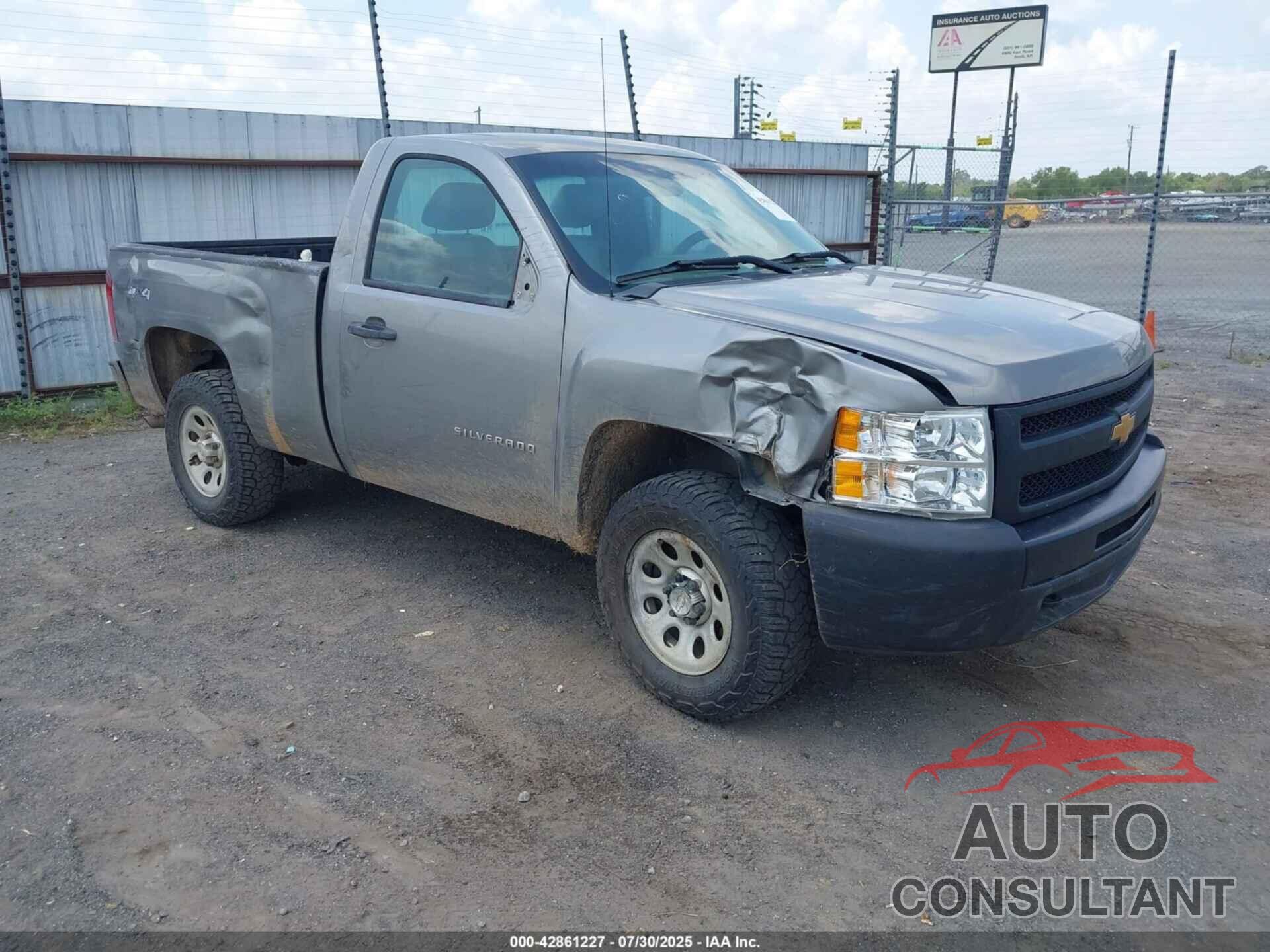 CHEVROLET SILVERADO 1500 2013 - 1GCNKPEA6DZ164154