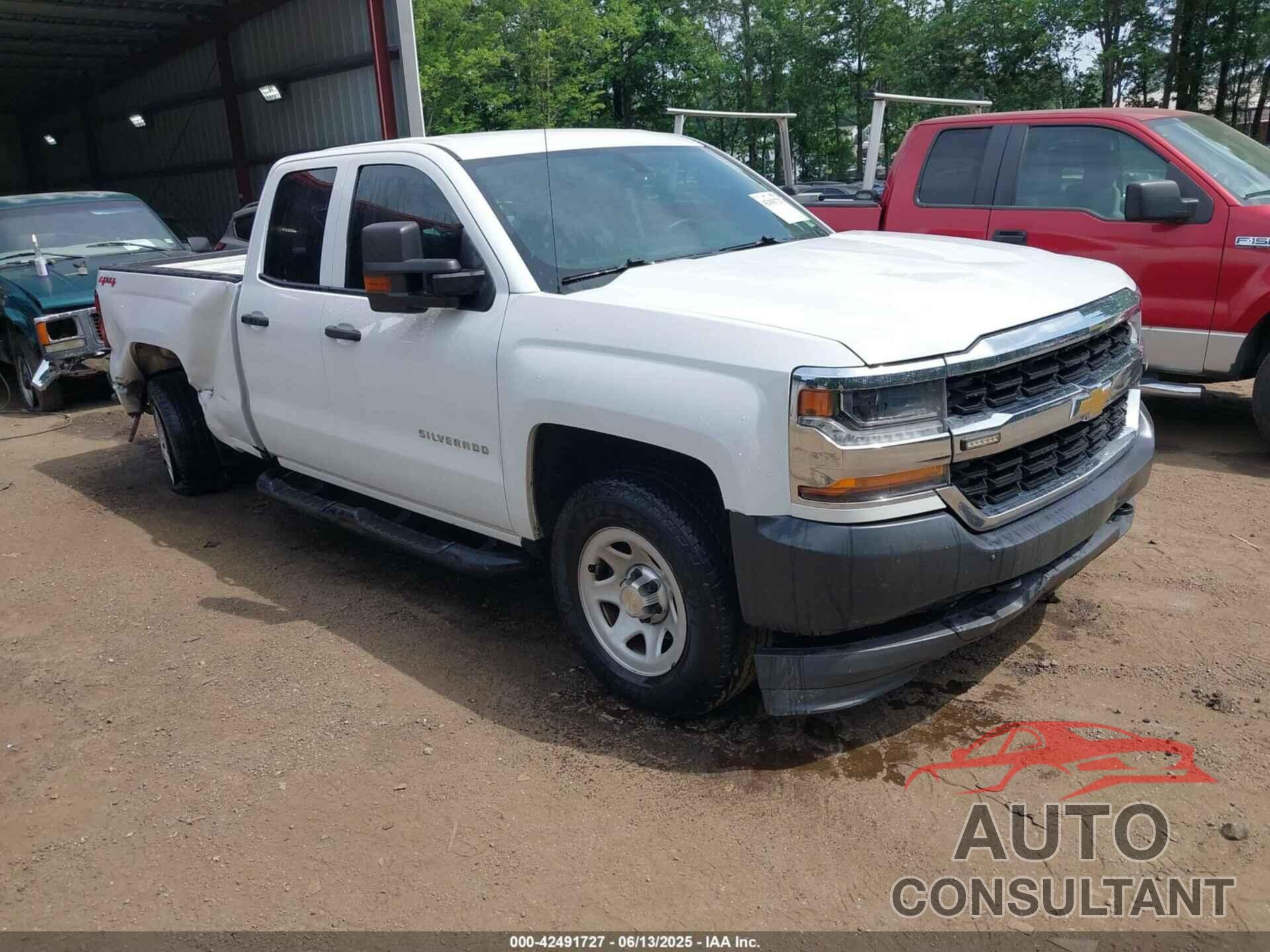CHEVROLET SILVERADO 1500 2016 - 1GCVKNEH7GZ271770