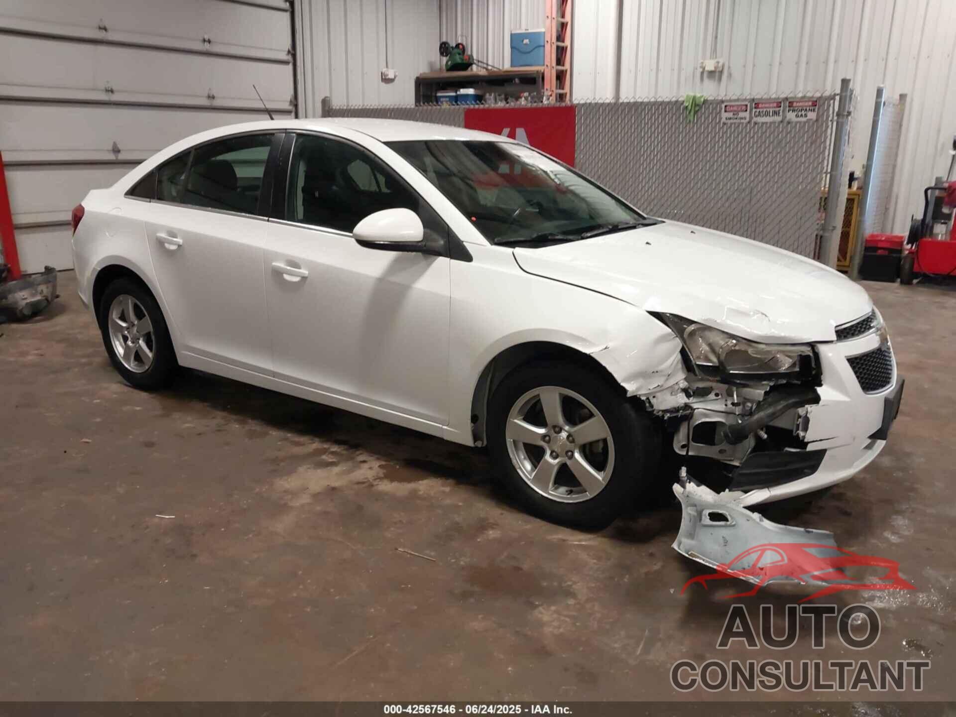 CHEVROLET CRUZE 2014 - 1G1PC5SB5E7390585