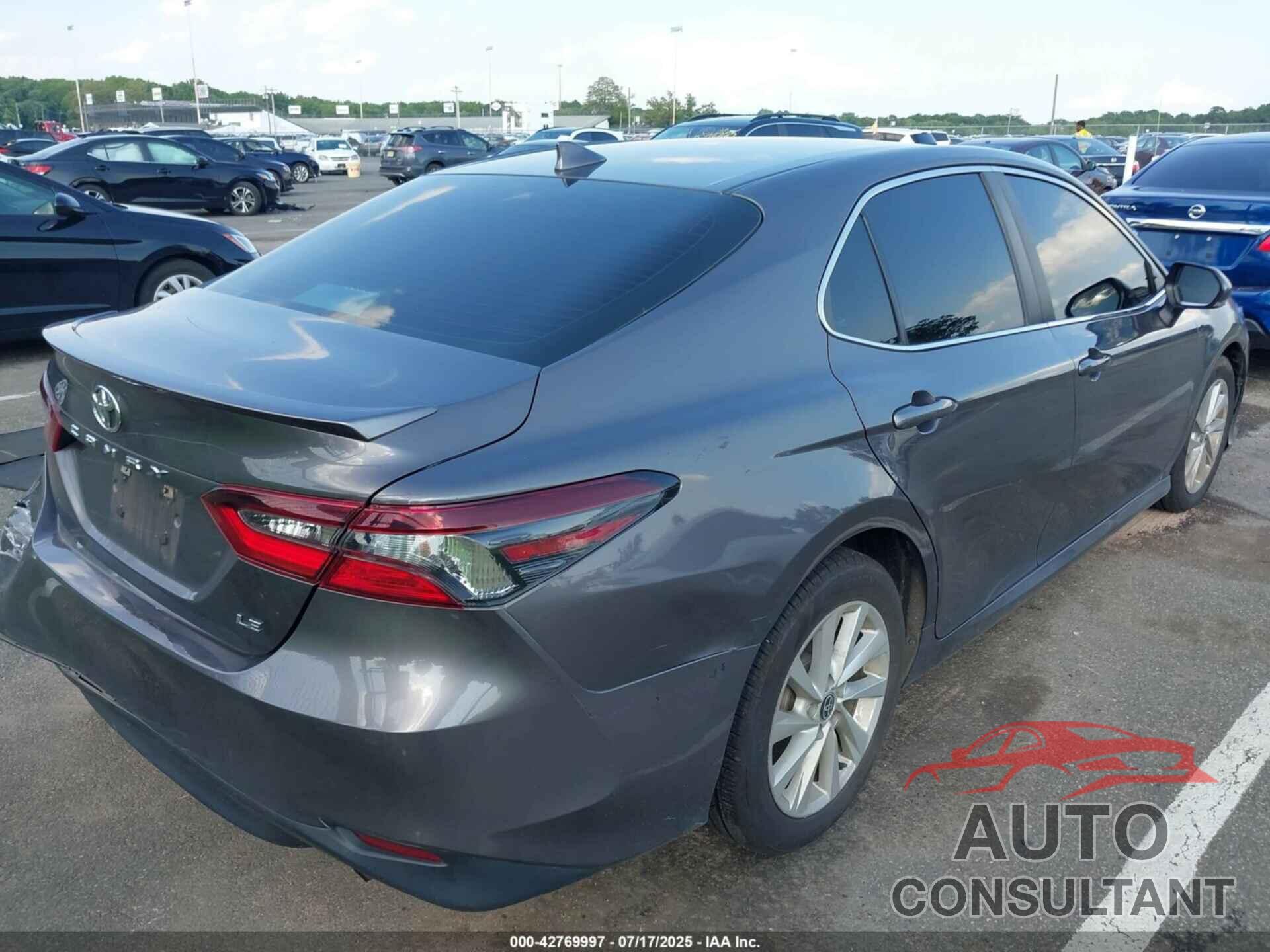 TOYOTA CAMRY 2023 - 4T1R11AKXPU736145