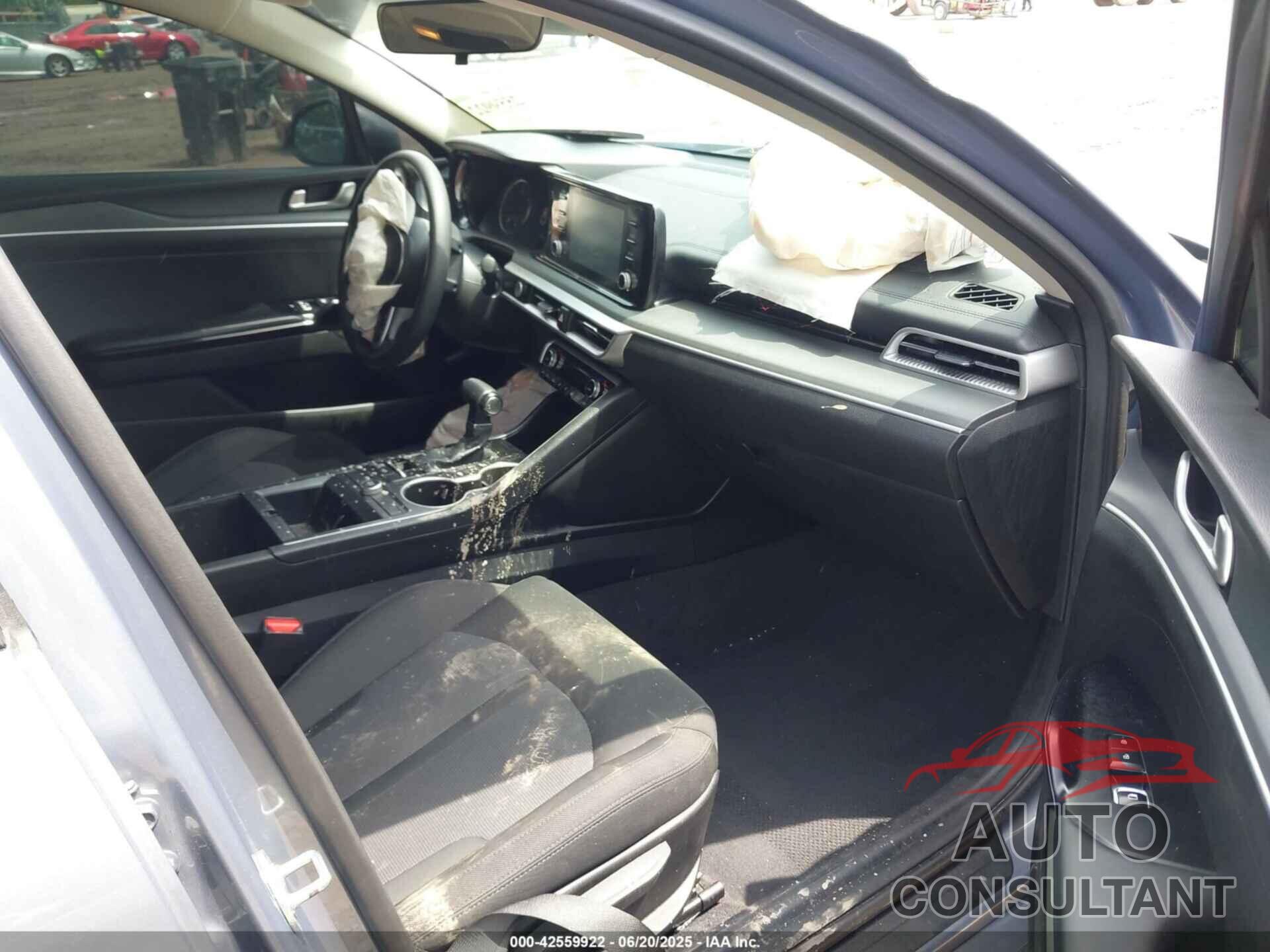KIA K5 2023 - 5XXG14J20PG186649