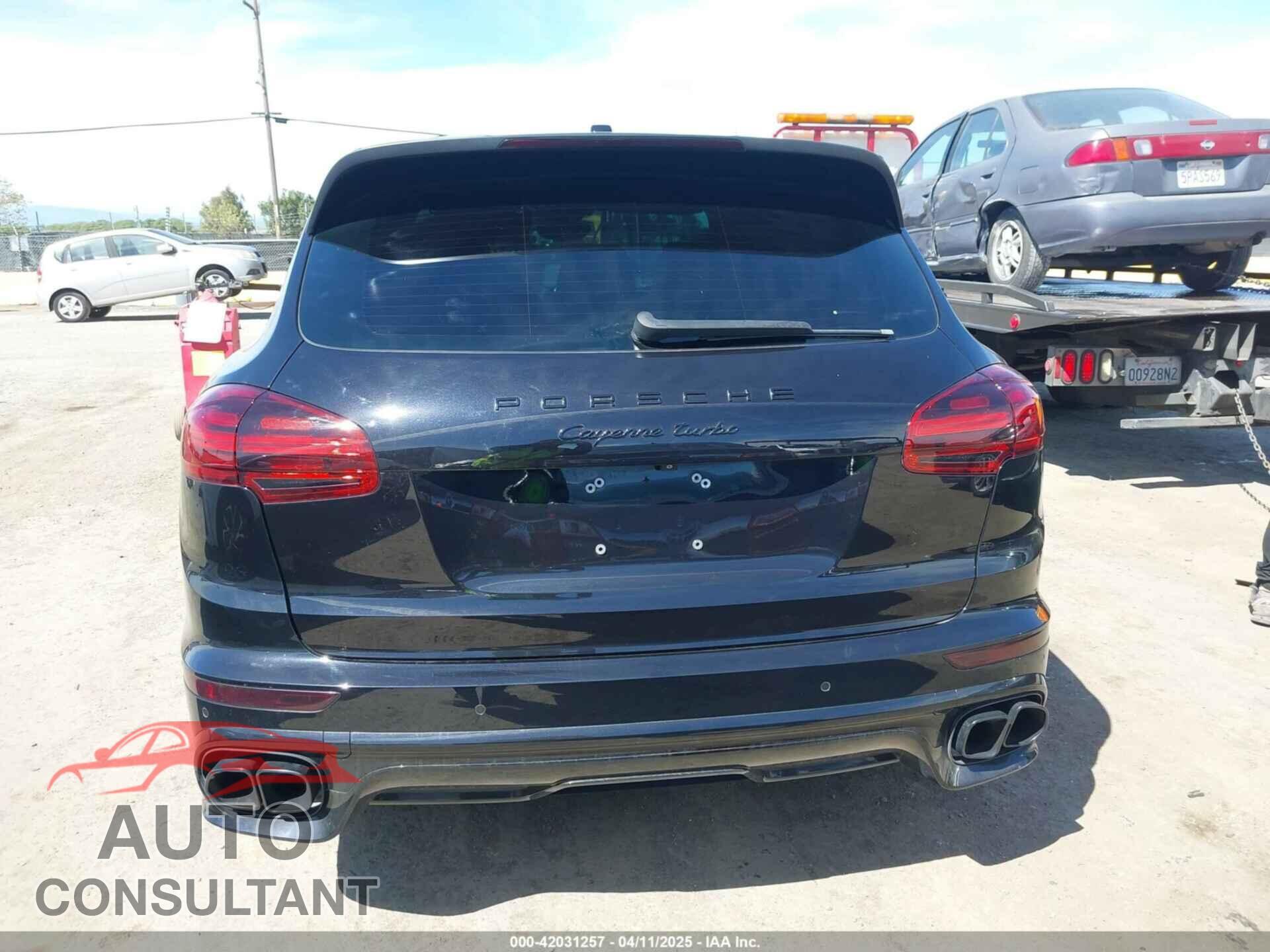 PORSCHE CAYENNE 2015 - WP1AC2A2XFLA80727