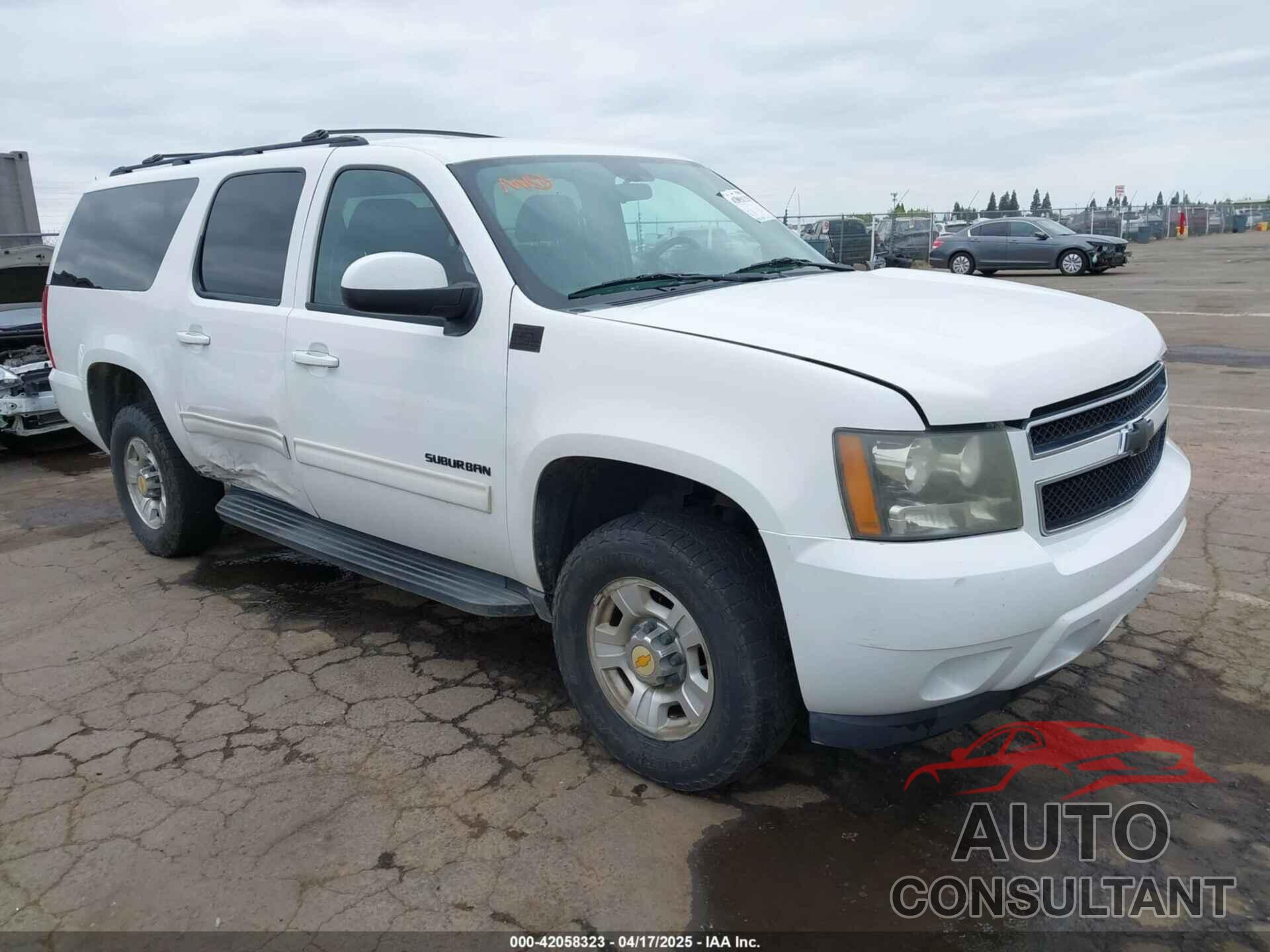 CHEVROLET SUBURBAN 2500 2012 - 1GNWKLEG4CR111766