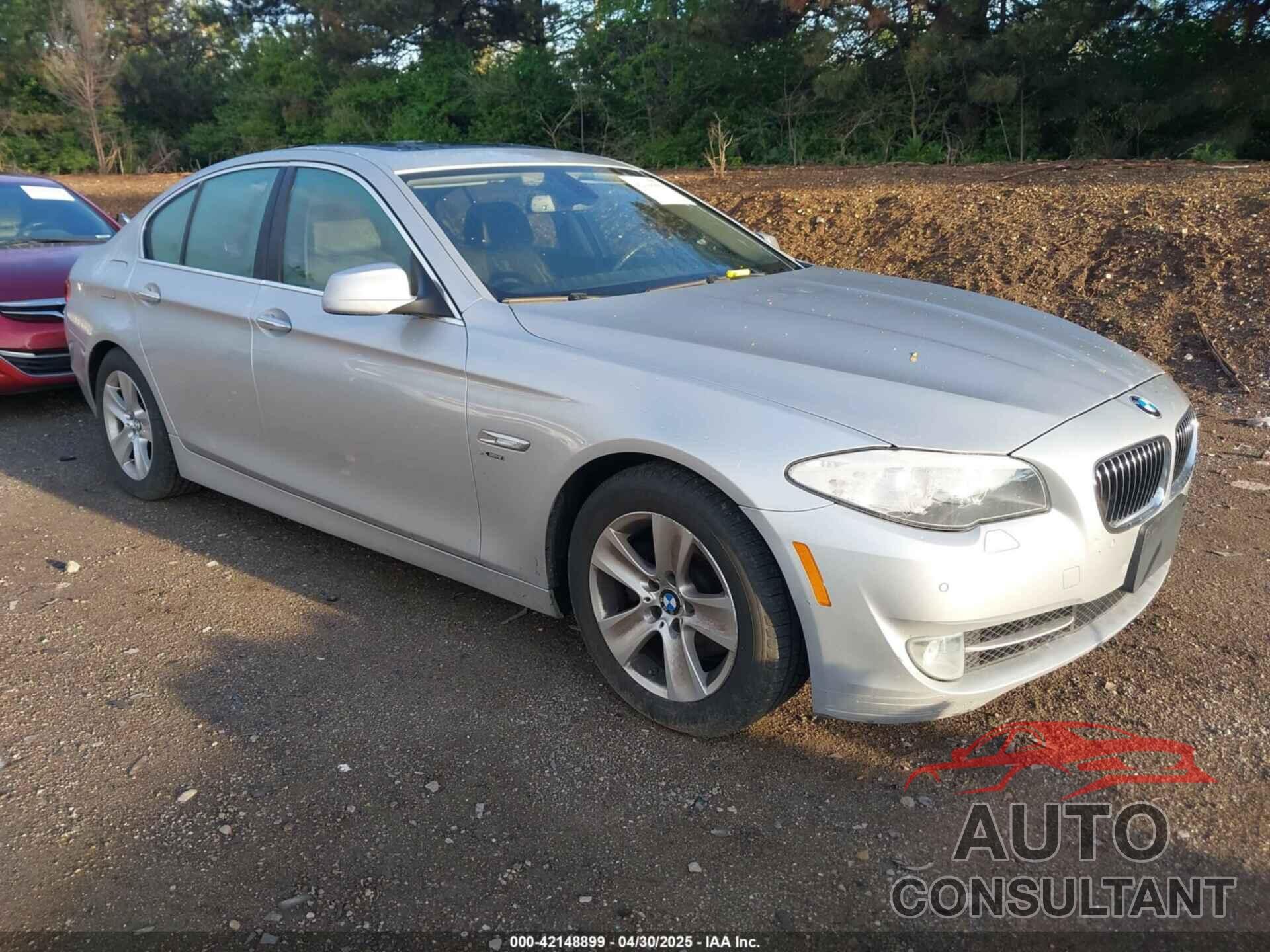BMW 528I 2012 - WBAXH5C58CDW11755