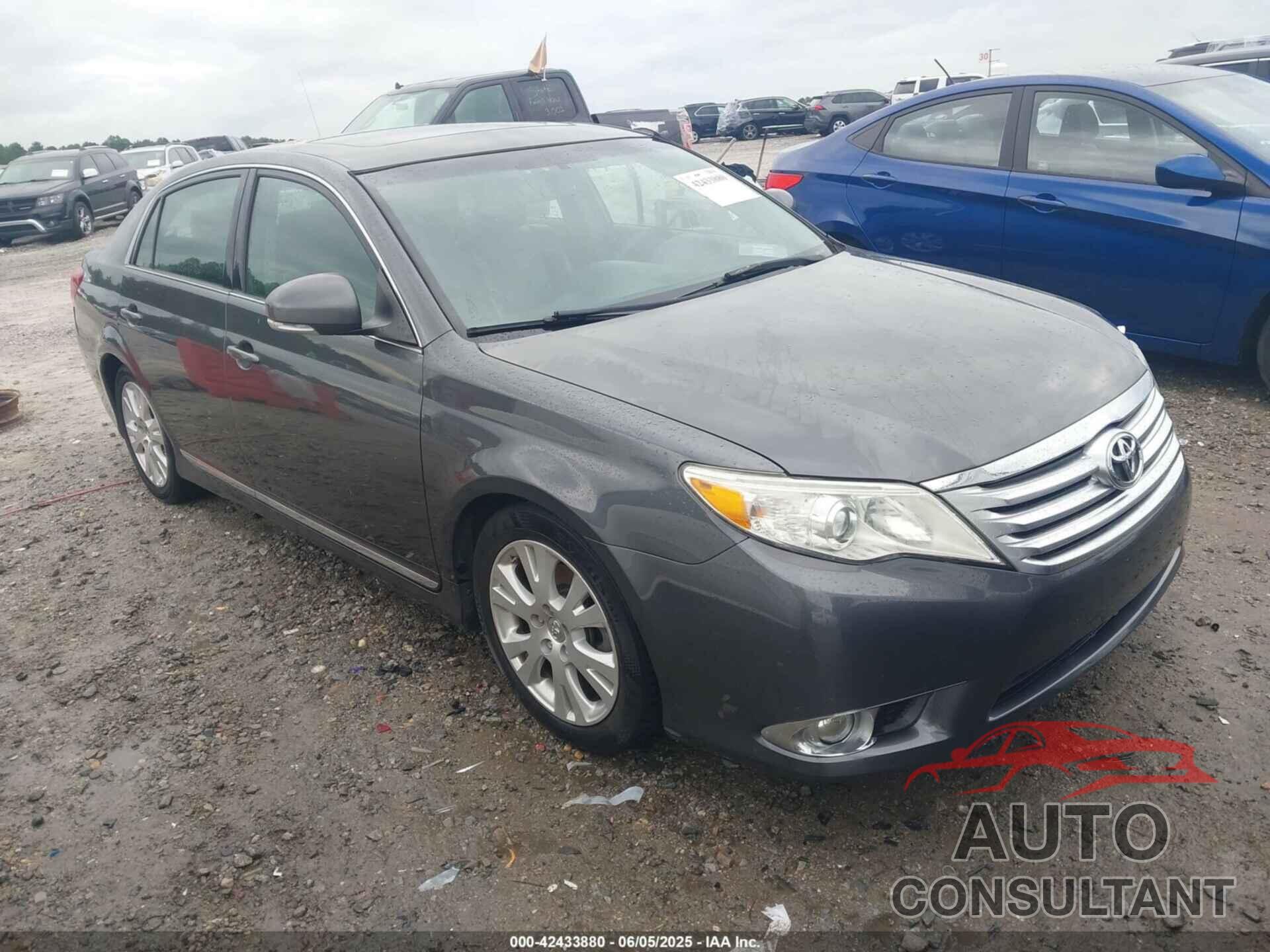 TOYOTA AVALON 2012 - 4T1BK3DBXCU453521
