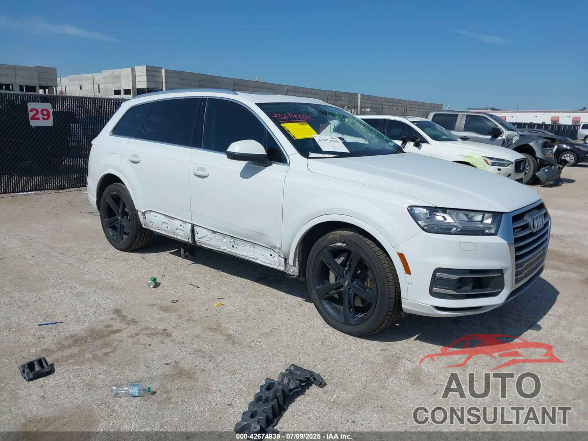 AUDI Q7 2019 - WA1VAAF7XKD025362