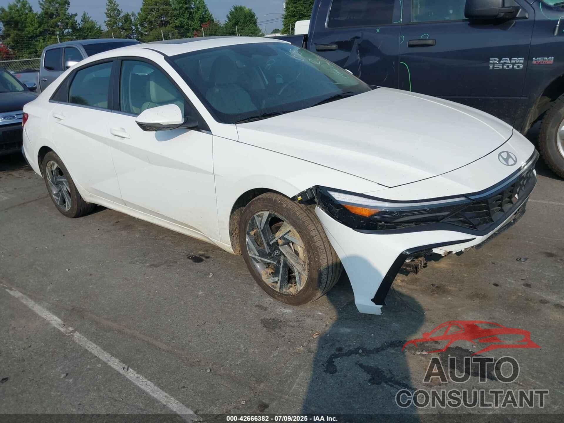 HYUNDAI ELANTRA 2025 - KMHLP4DG6SU977755