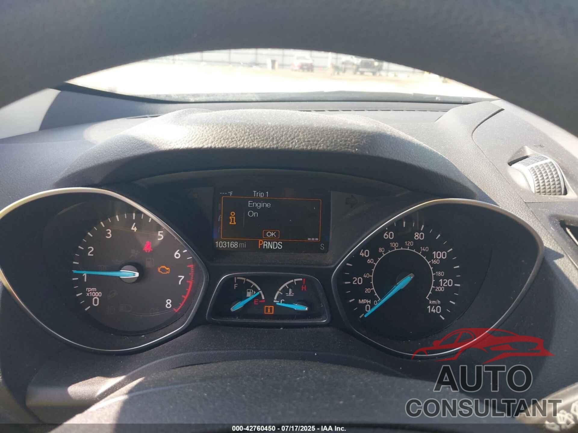 FORD ESCAPE 2017 - 1FMCU9GD6HUD21992