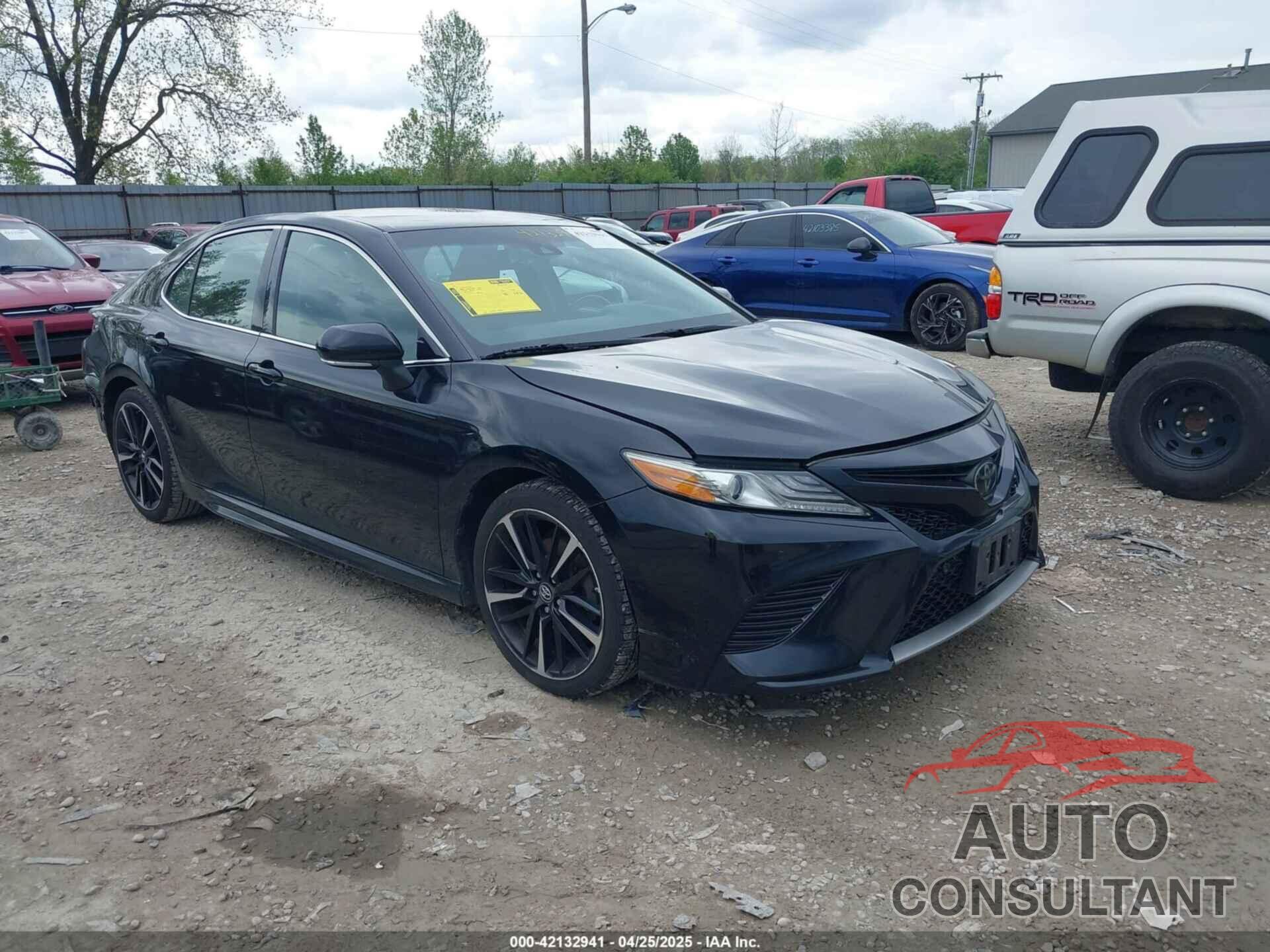 TOYOTA CAMRY 2018 - 4T1B61HK7JU098209
