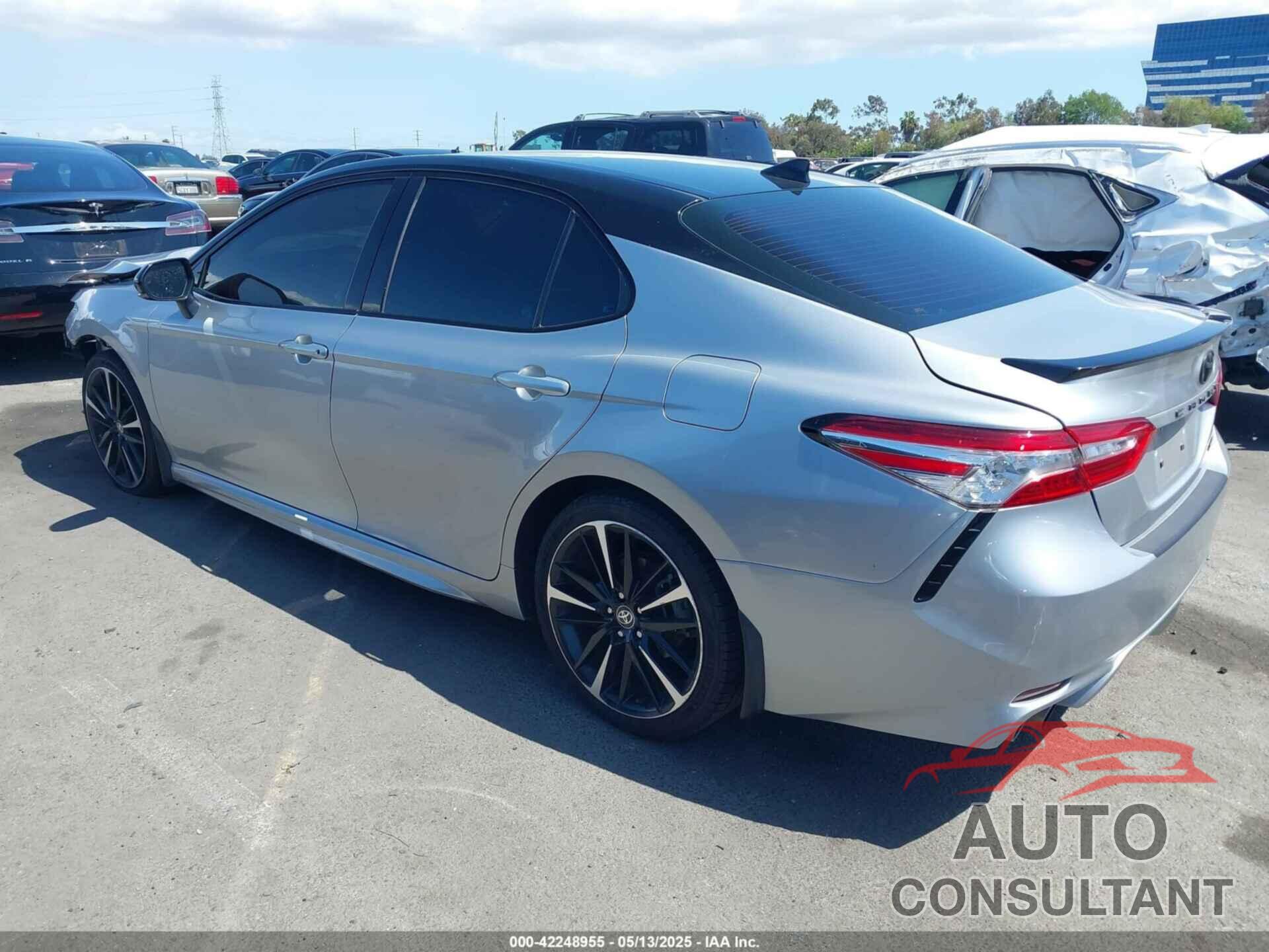 TOYOTA CAMRY 2020 - 4T1K61AK5LU381320