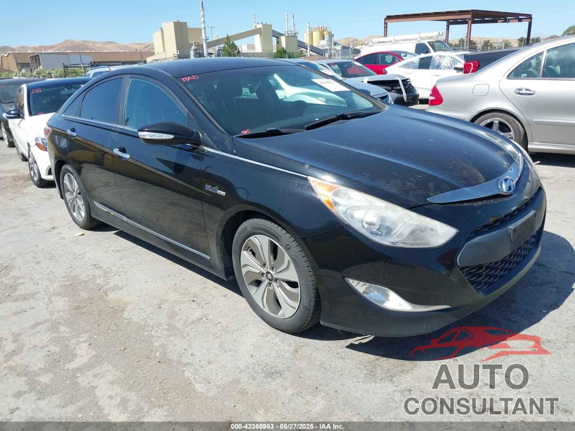 HYUNDAI SONATA HYBRID 2013 - KMHEC4A48DA094548