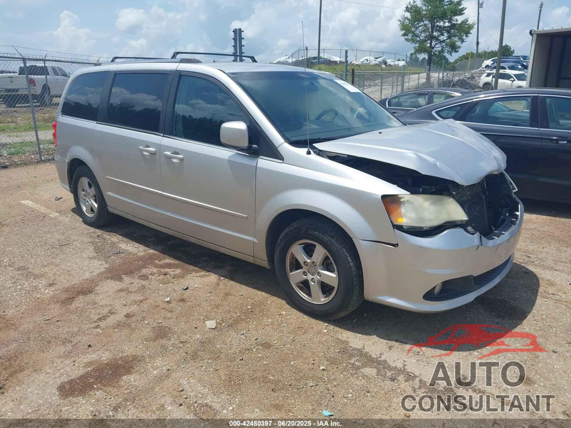 DODGE GRAND CARAVAN 2011 - 2D4RN5DG0BR688817