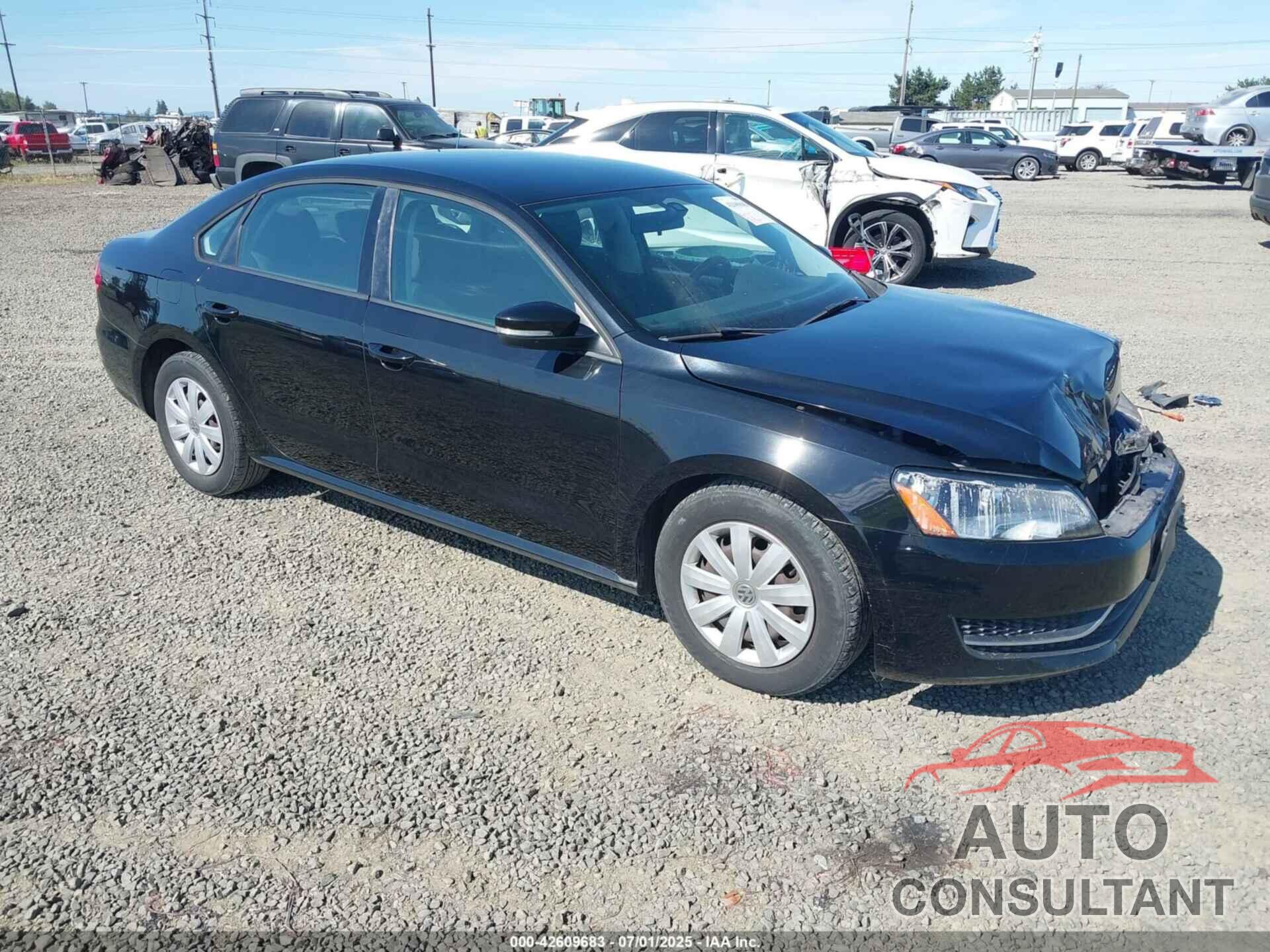 VOLKSWAGEN PASSAT 2013 - 1VWAP7A37DC045987