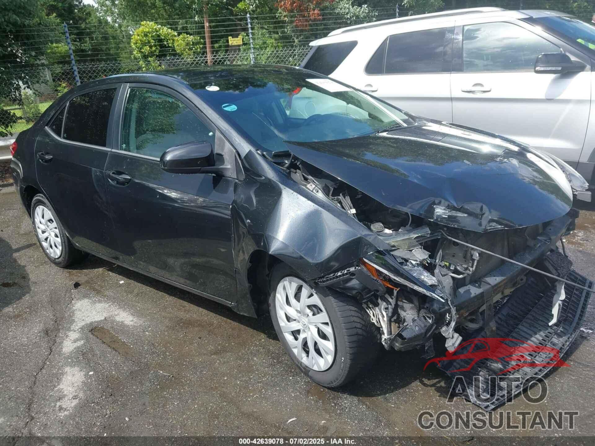 TOYOTA COROLLA 2018 - 5YFBURHE7JP750696