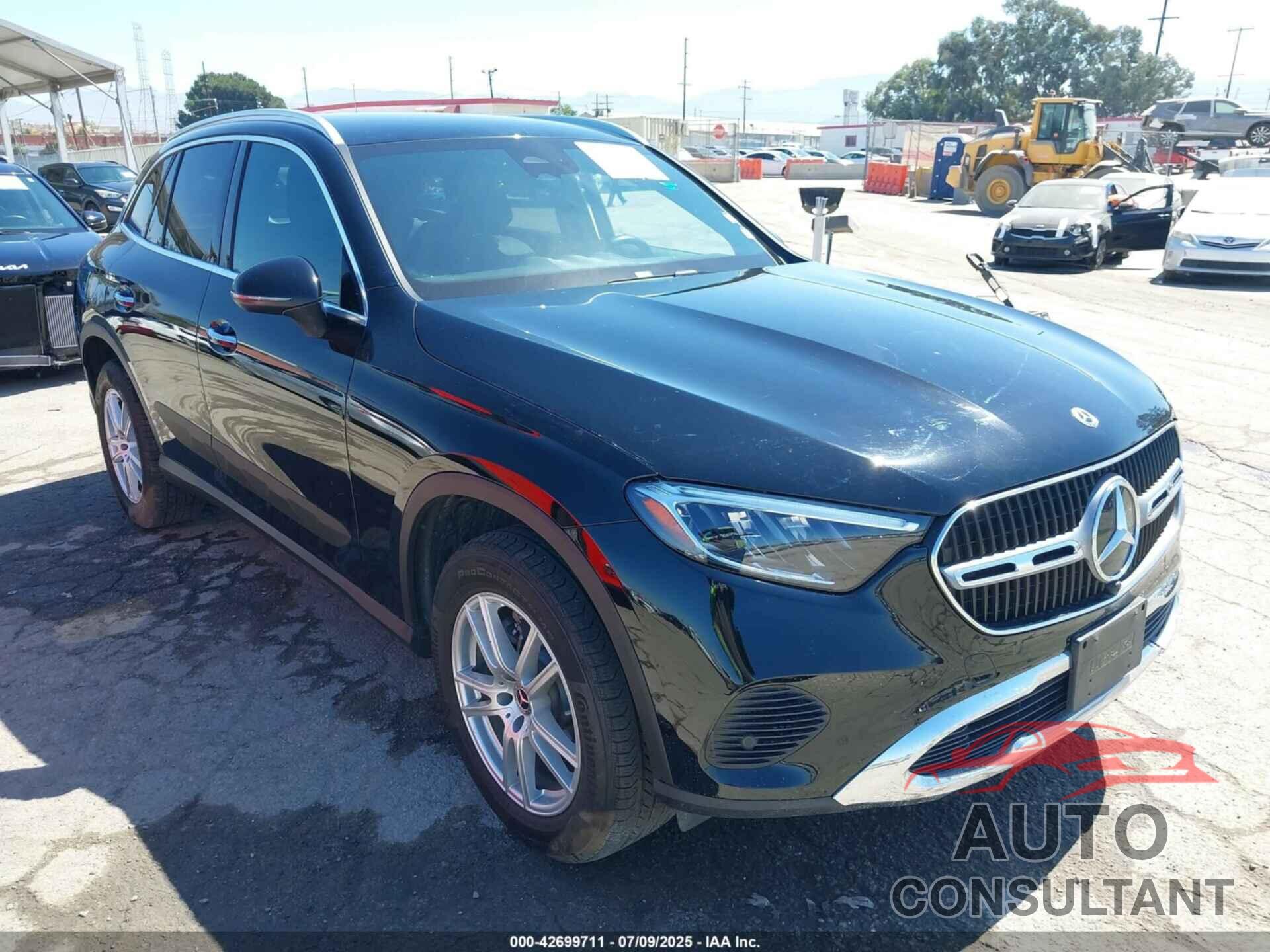 MERCEDES-BENZ GLC 300 2023 - W1NKM4HB0PU023090