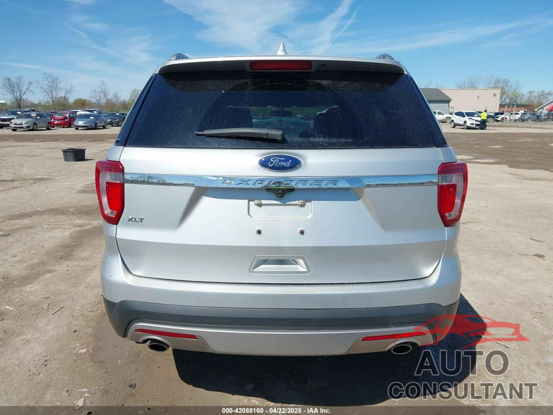 FORD EXPLORER 2017 - 1FM5K7D82HGC52758