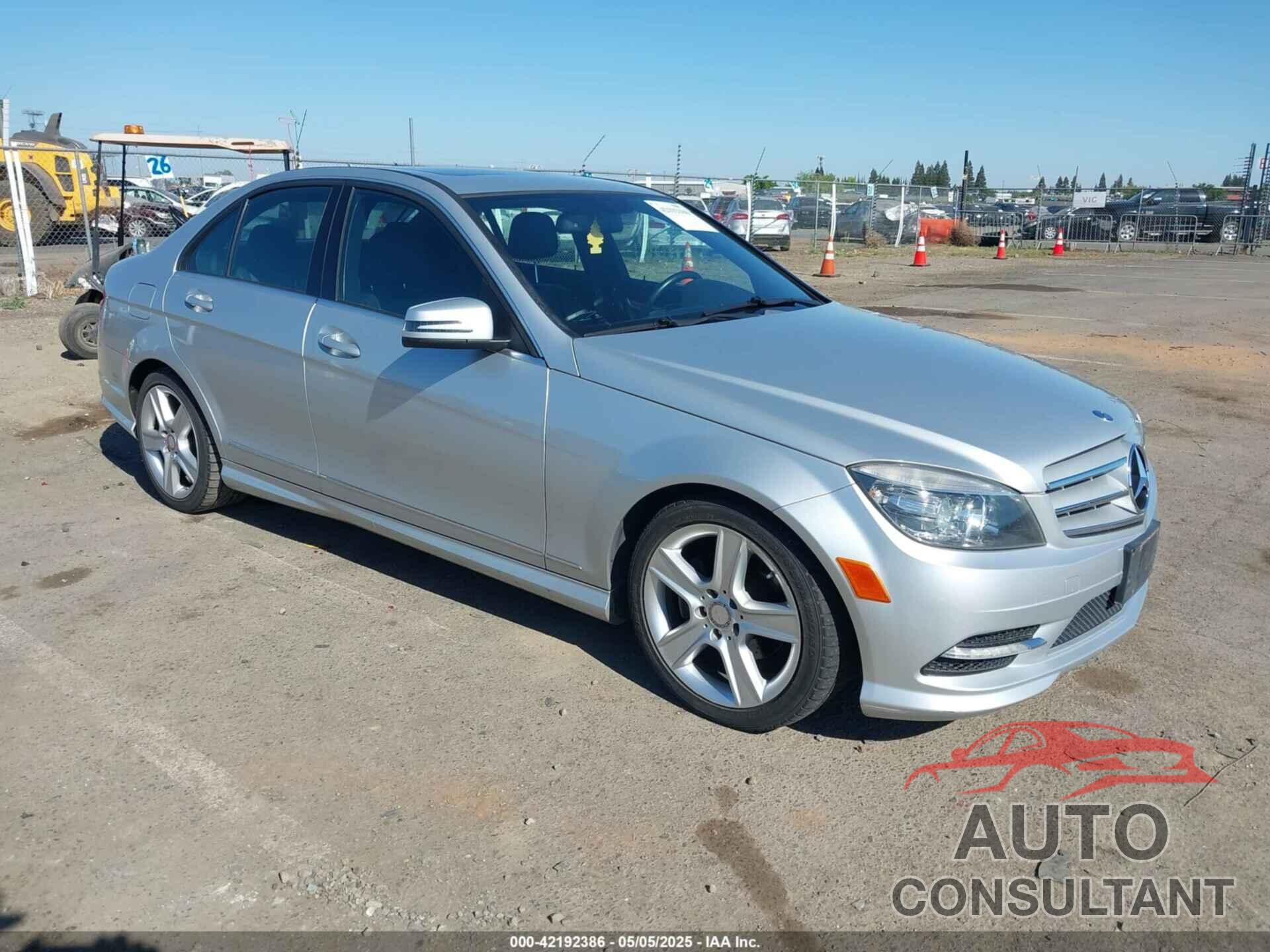 MERCEDES-BENZ C 300 2011 - WDDGF5EB0BA476899