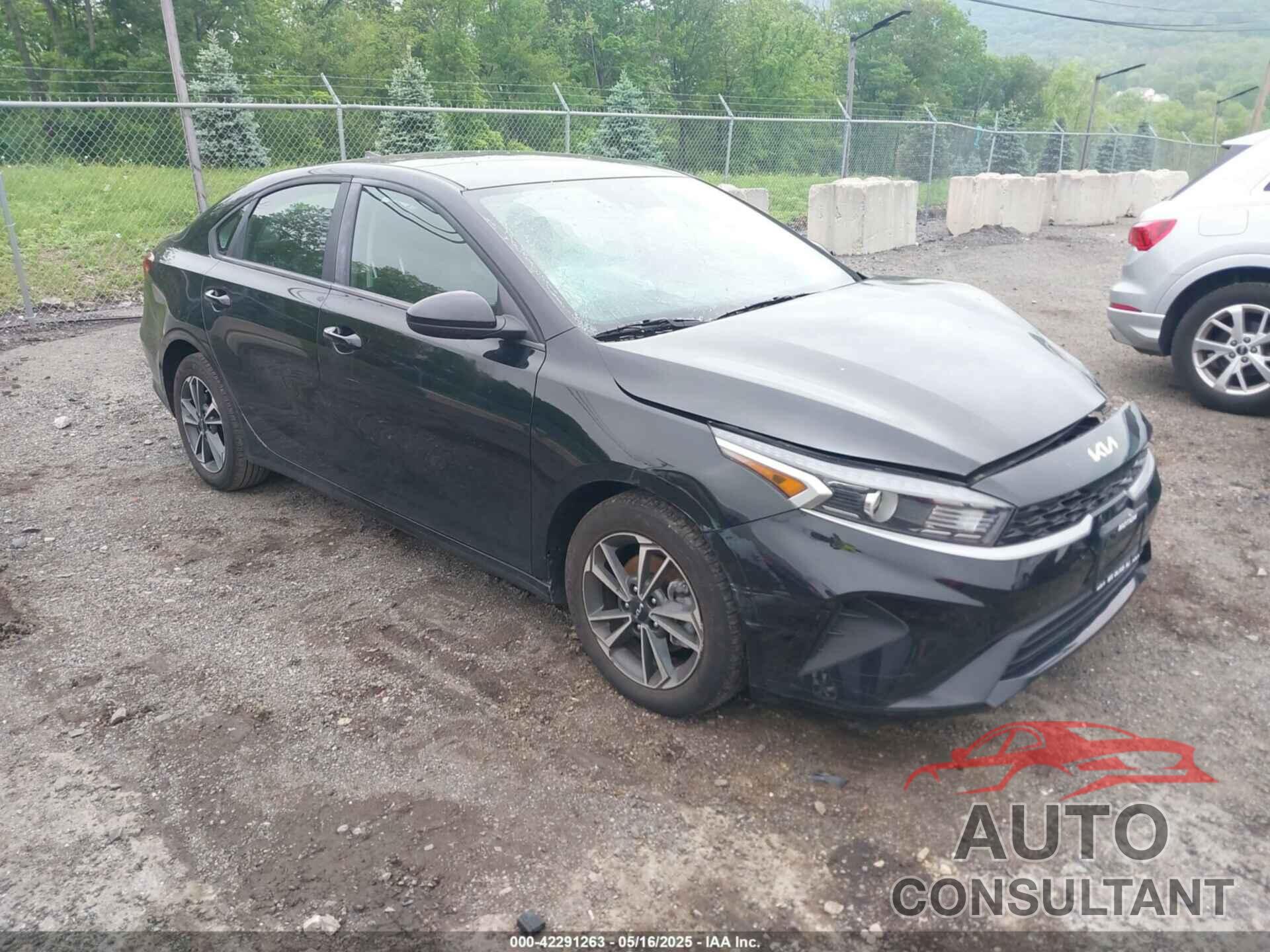 KIA FORTE 2024 - 3KPF24AD9RE742561