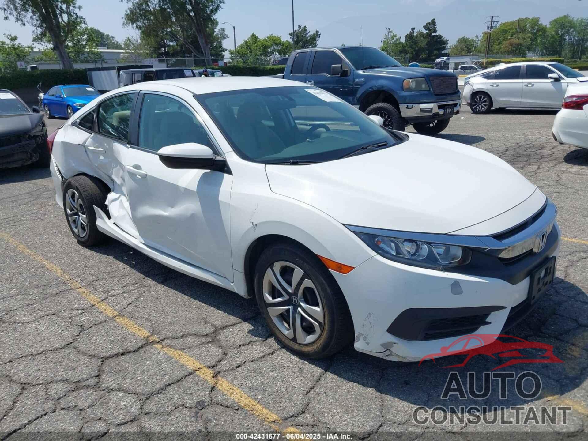 HONDA CIVIC 2018 - 2HGFC2F58JH555874