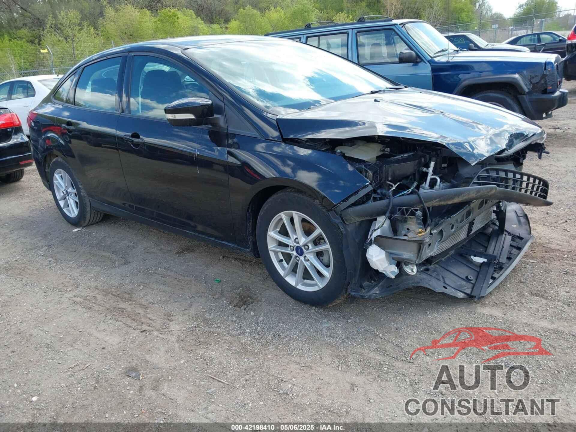 FORD FOCUS 2017 - 1FADP3F20HL346606