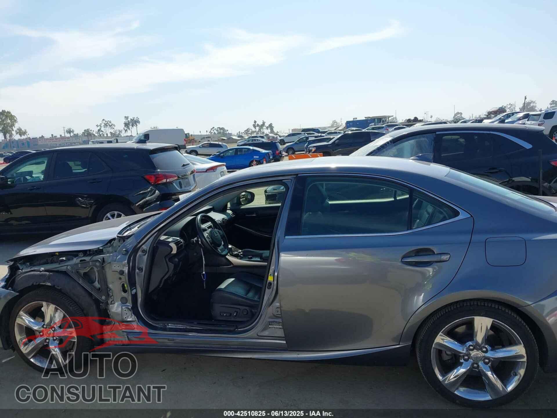 LEXUS IS 350 2014 - JTHBE1D21E5008757
