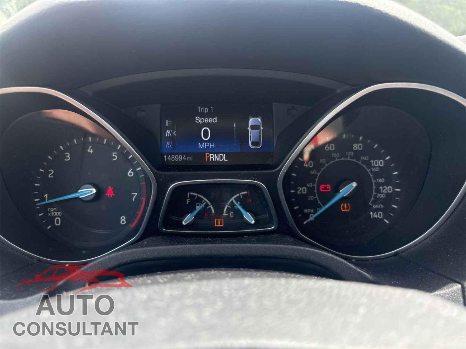 FORD FOCUS 2016 - 1FADP3E23GL366171
