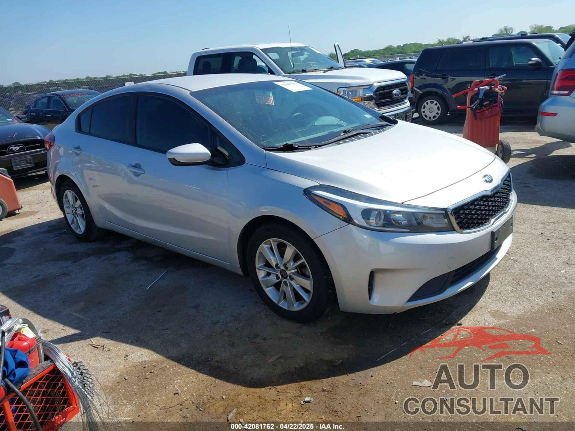 KIA FORTE 2018 - 3KPFL4A78JE224386