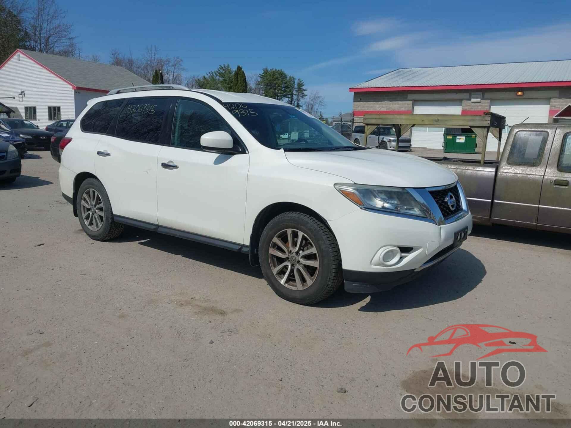 NISSAN PATHFINDER 2014 - 5N1AR2MM7EC648200