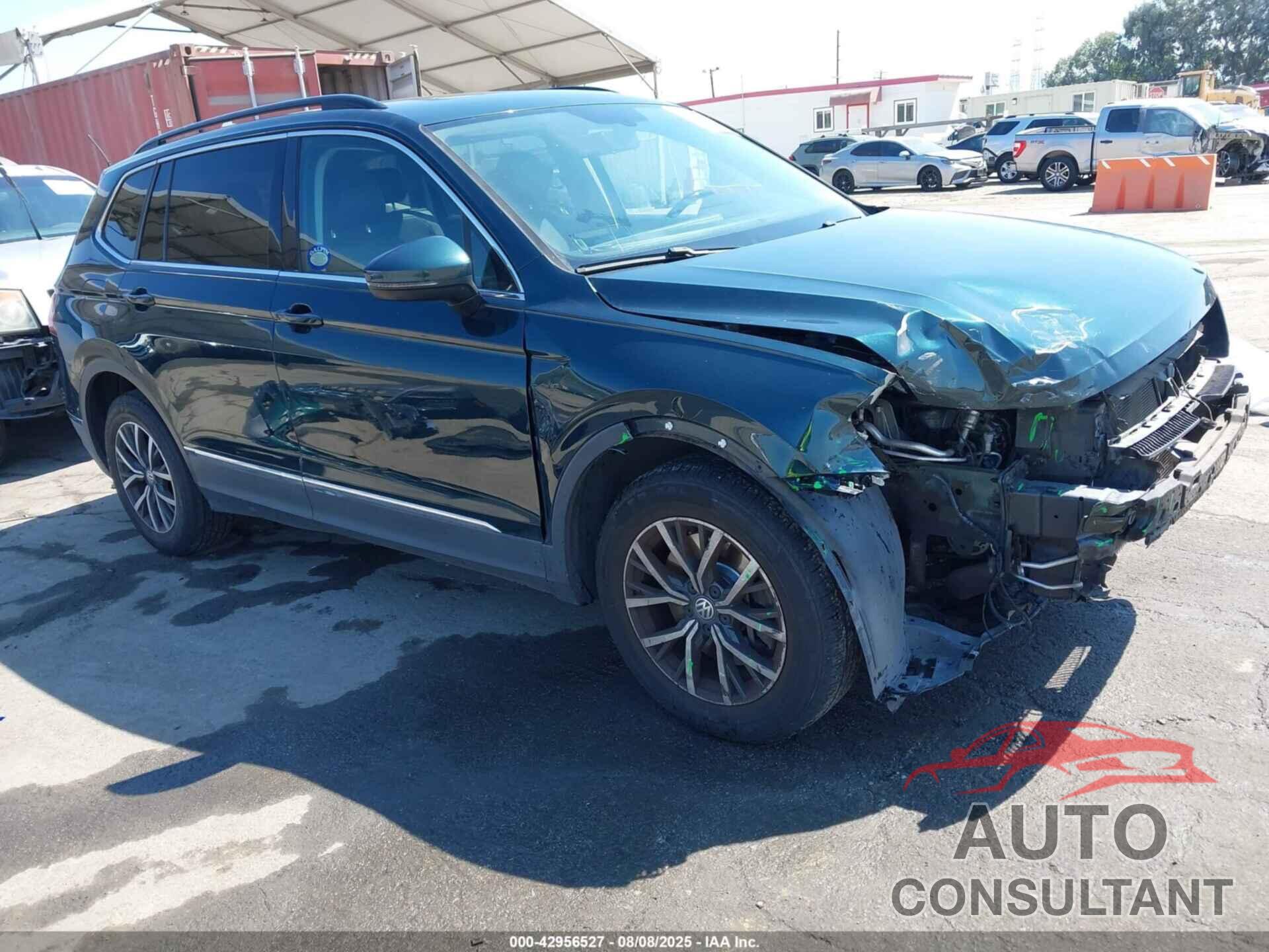 VOLKSWAGEN TIGUAN 2018 - 3VV3B7AX9JM198542