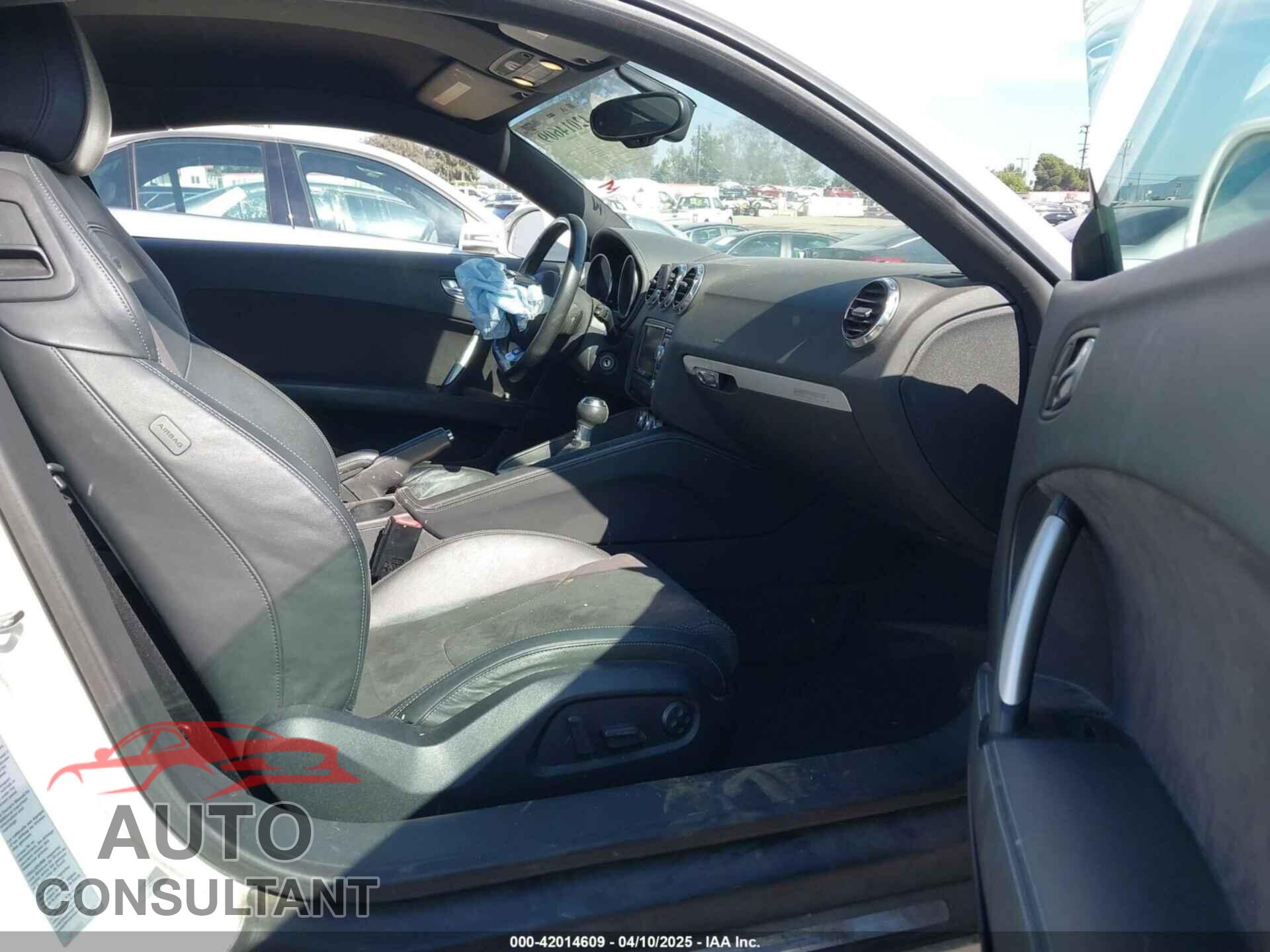 AUDI TT 2012 - TRUBFAFK4C1003171