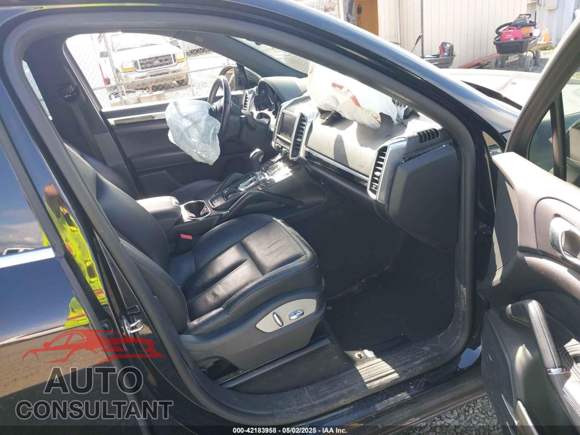 PORSCHE CAYENNE 2013 - WP1AF2A26DLA30573