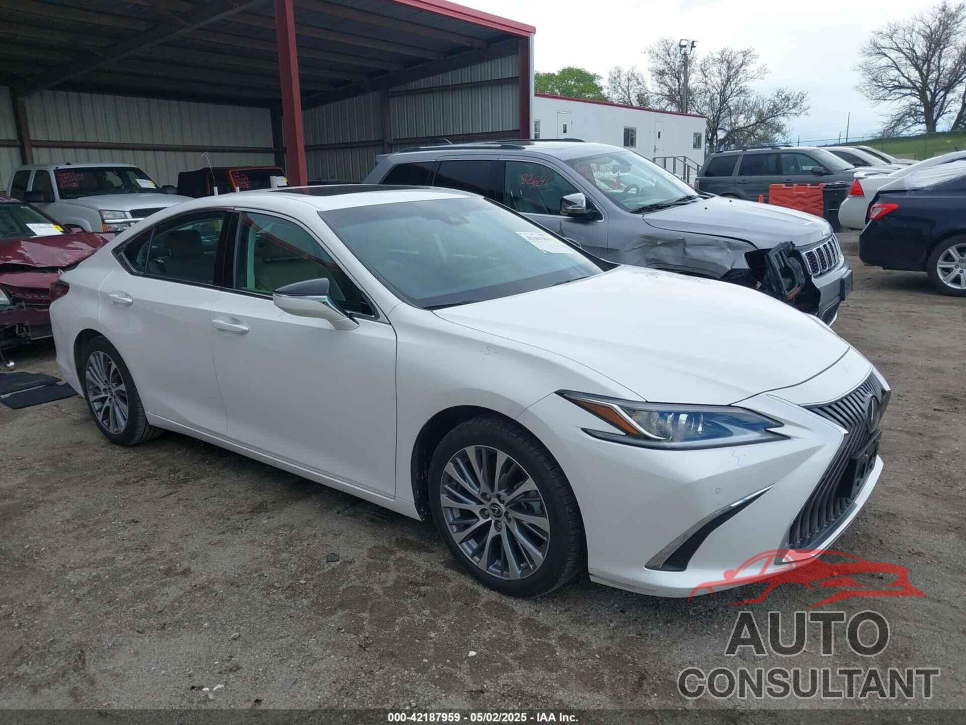 LEXUS ES 350 2020 - 58ADZ1B13LU067132