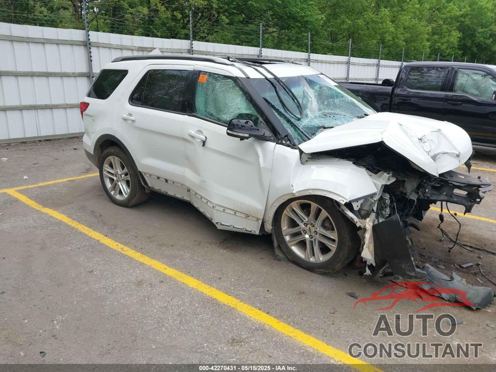 FORD EXPLORER 2017 - 1FM5K8D8XHGC84301