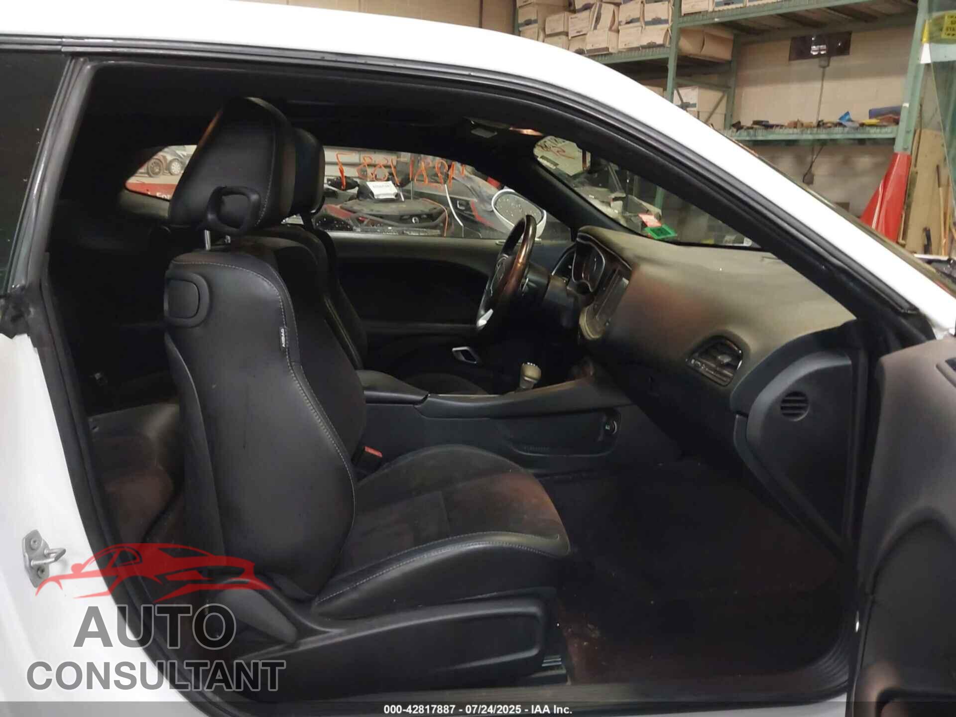 DODGE CHALLENGER 2017 - 2C3CDZGG5HH555594