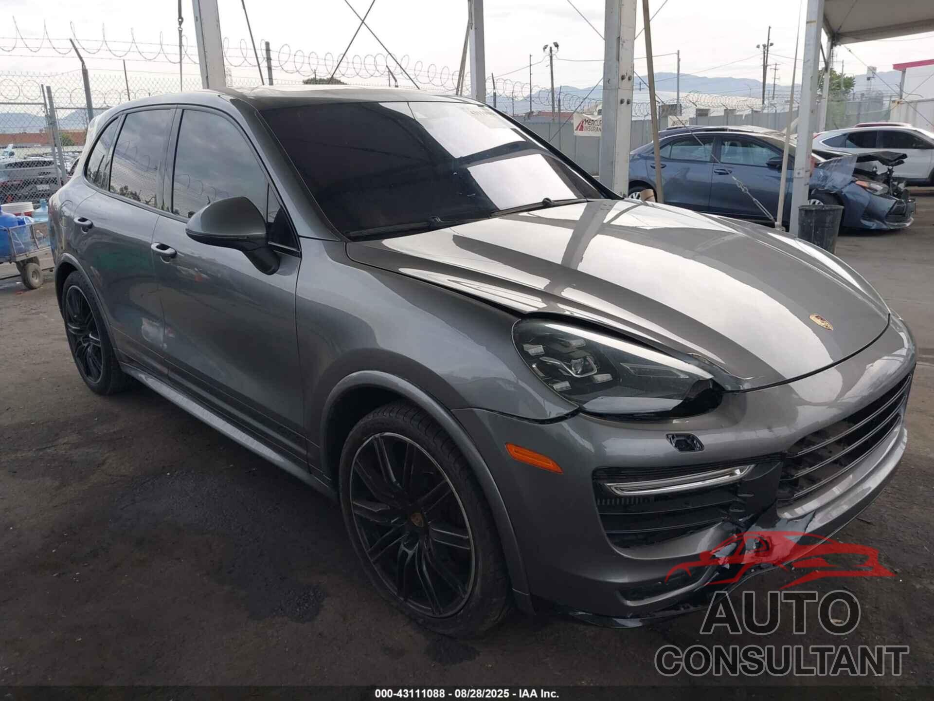 PORSCHE CAYENNE 2018 - WP1AD2A2XJLA80121