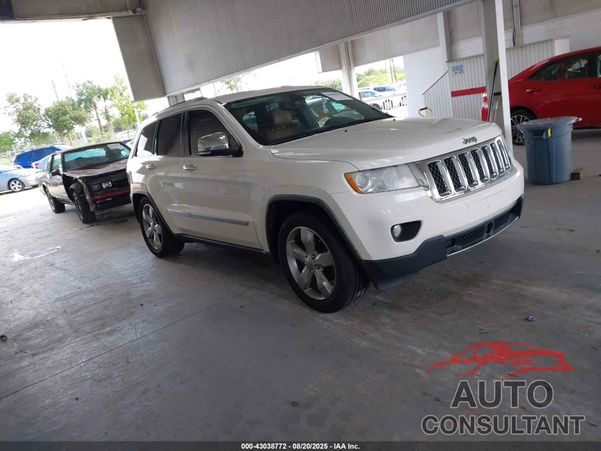 JEEP GRAND CHEROKEE 2012 - 1C4RJFCG7CC103175