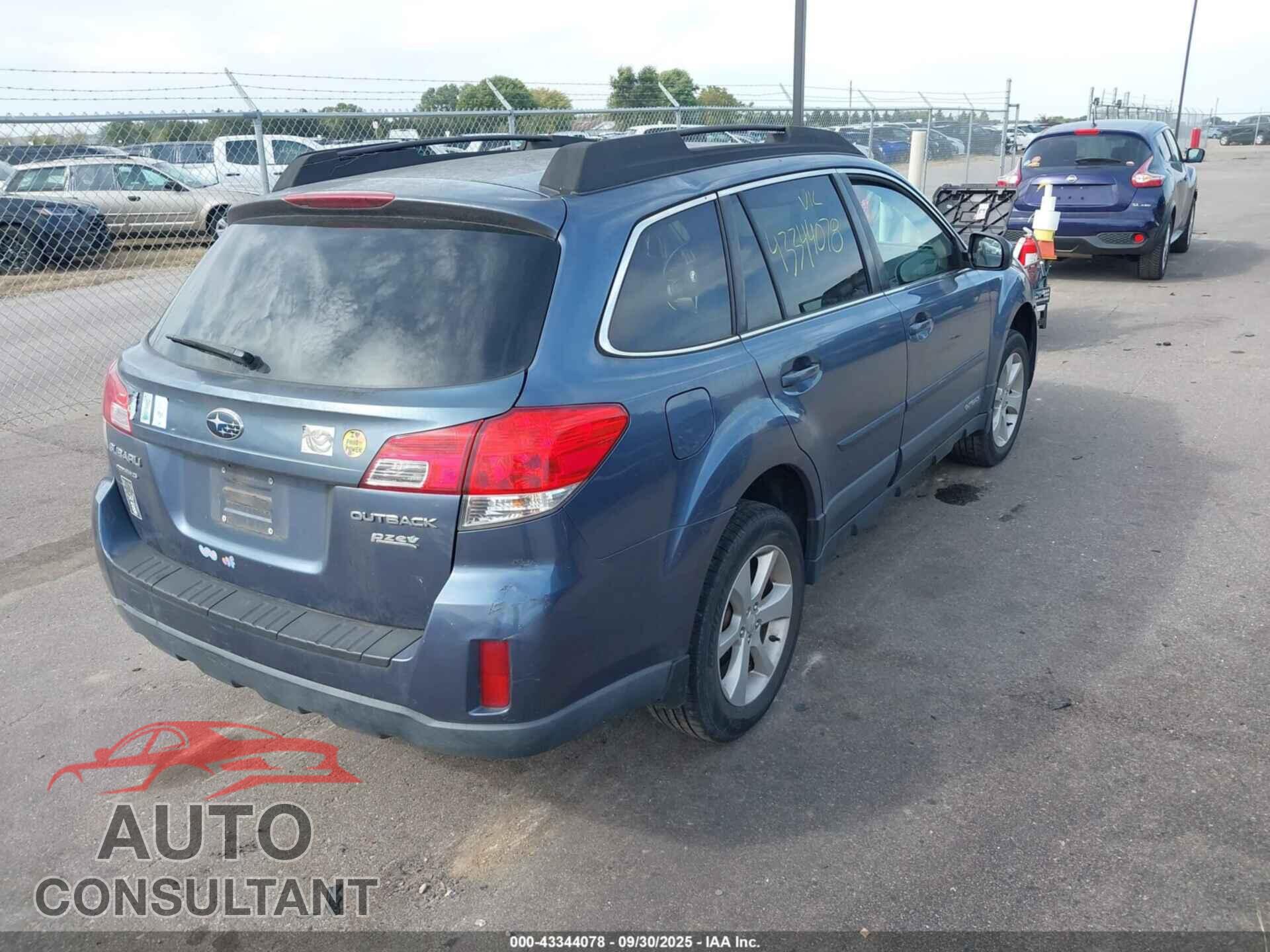 SUBARU OUTBACK 2013 - 4S4BRBCC8D3208028