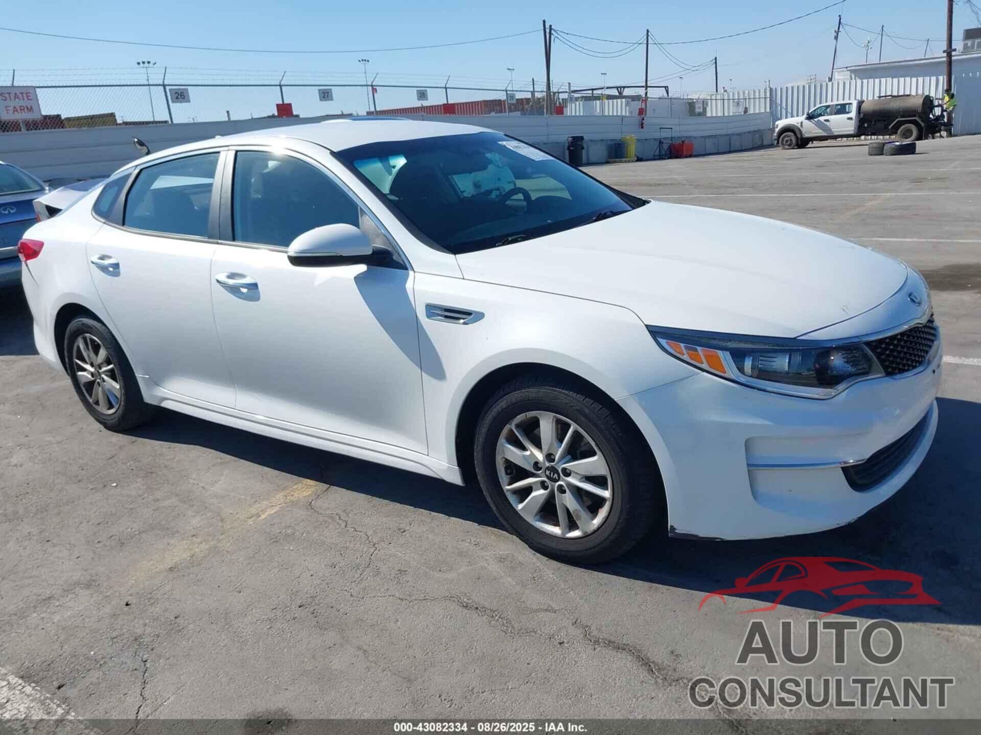 KIA OPTIMA 2018 - 5XXGT4L30JG205451