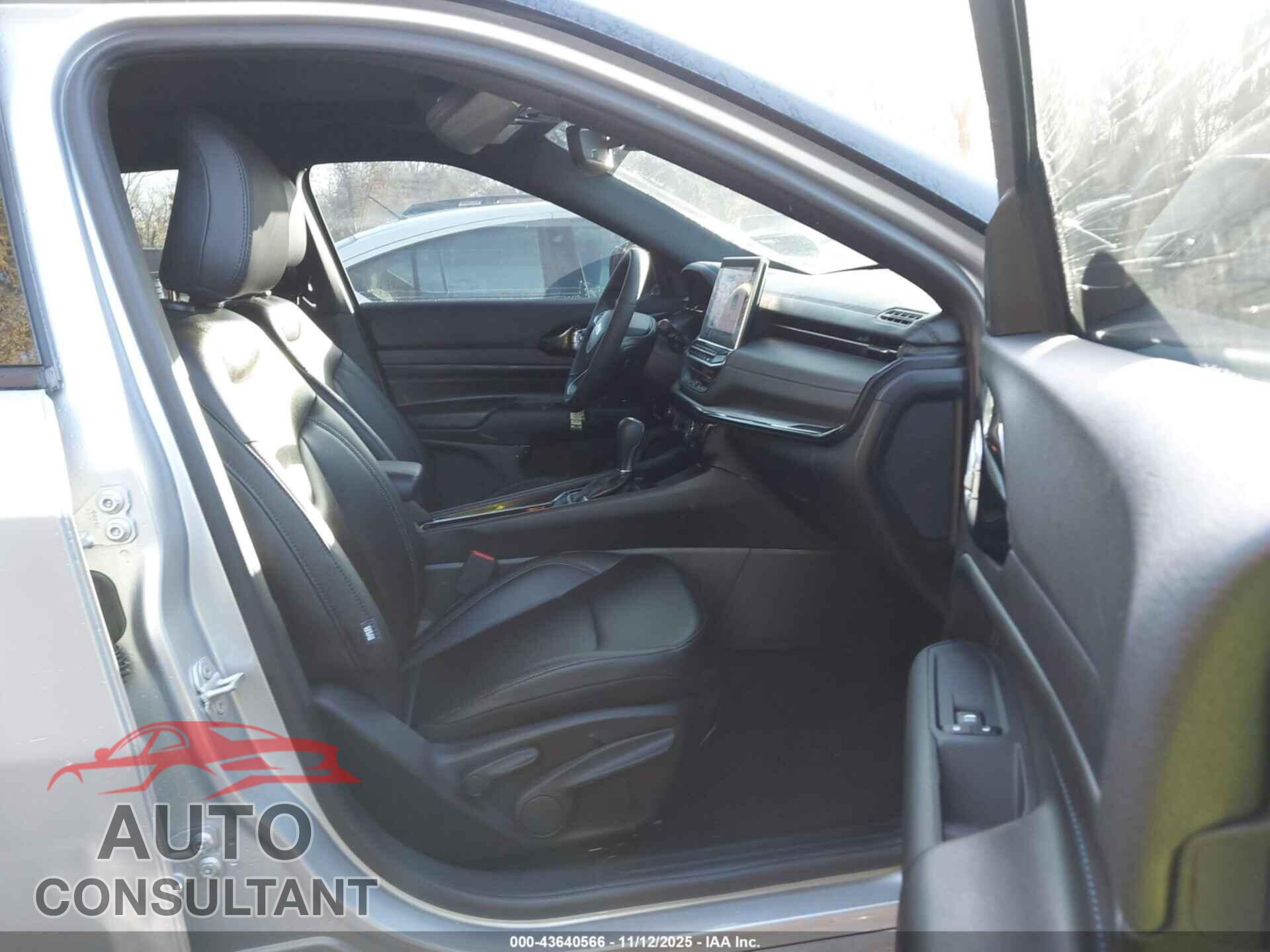 JEEP COMPASS 2025 - 3C4NJDCN9ST571848