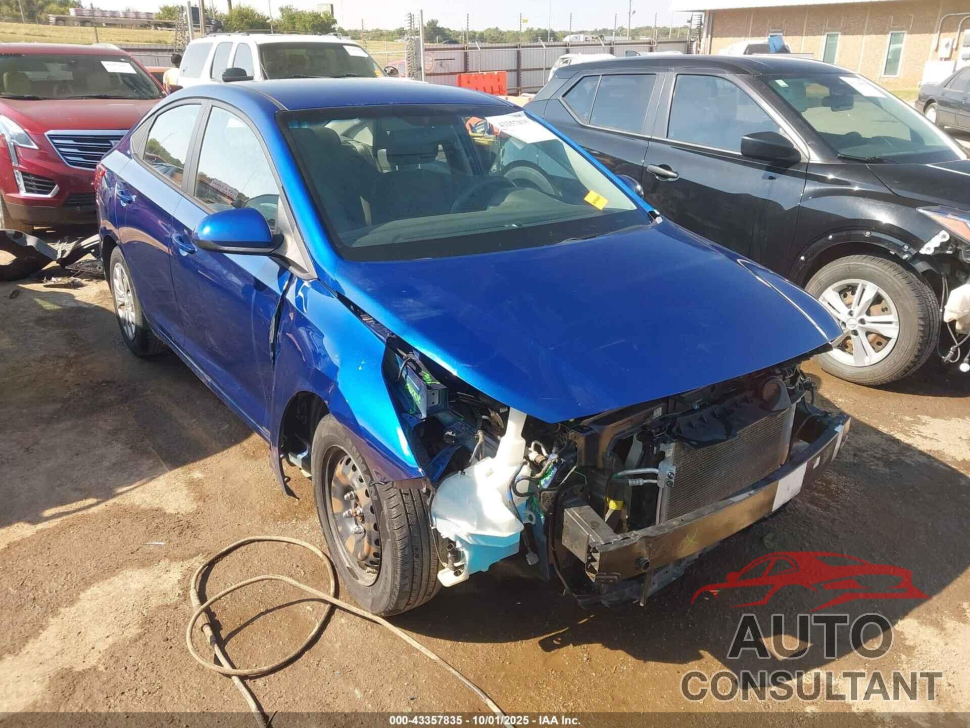 HYUNDAI ACCENT 2018 - 3KPC24A3XJE021650
