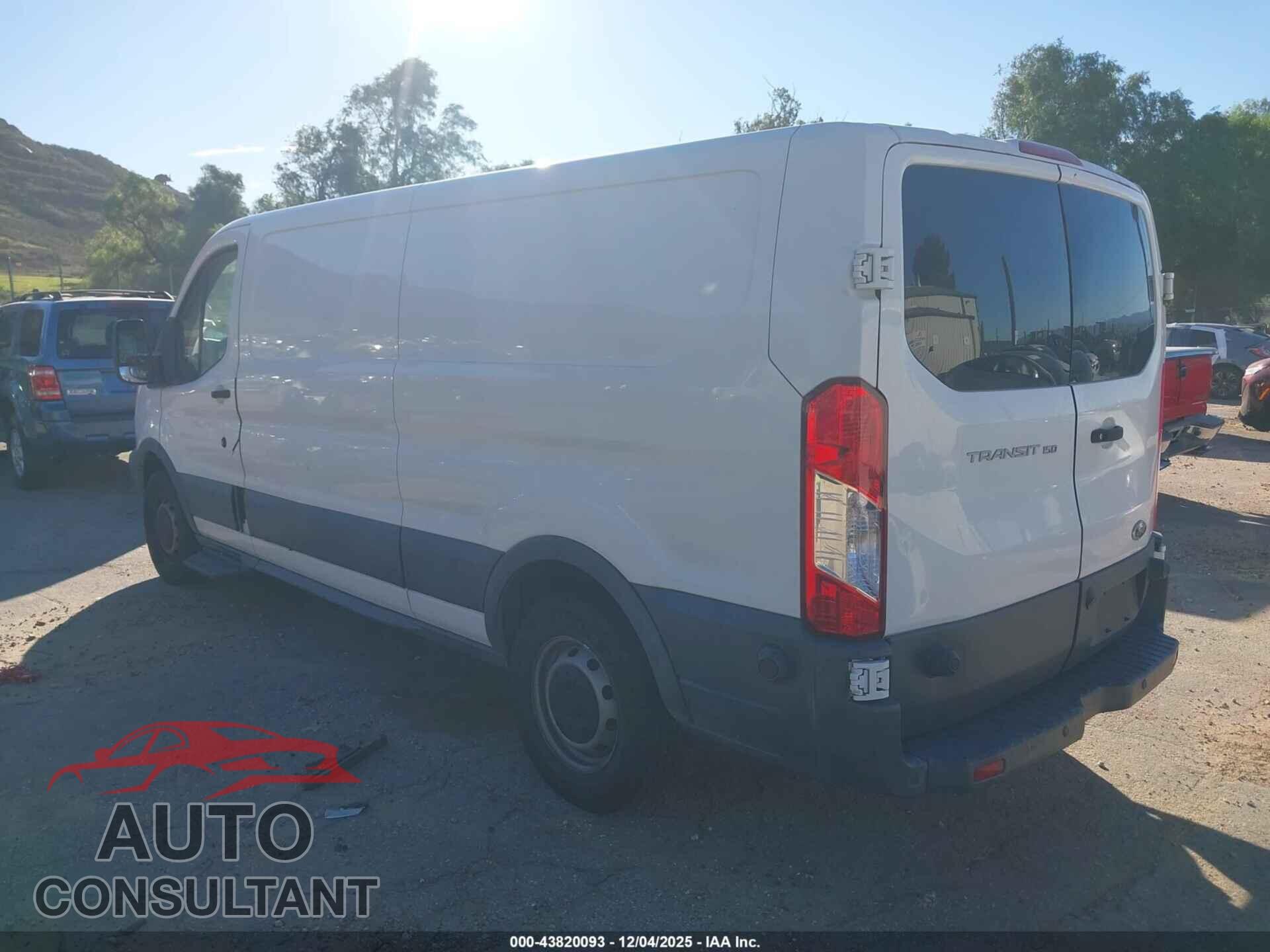 FORD TRANSIT-150 2018 - 1FTYE2YM8JKA80709