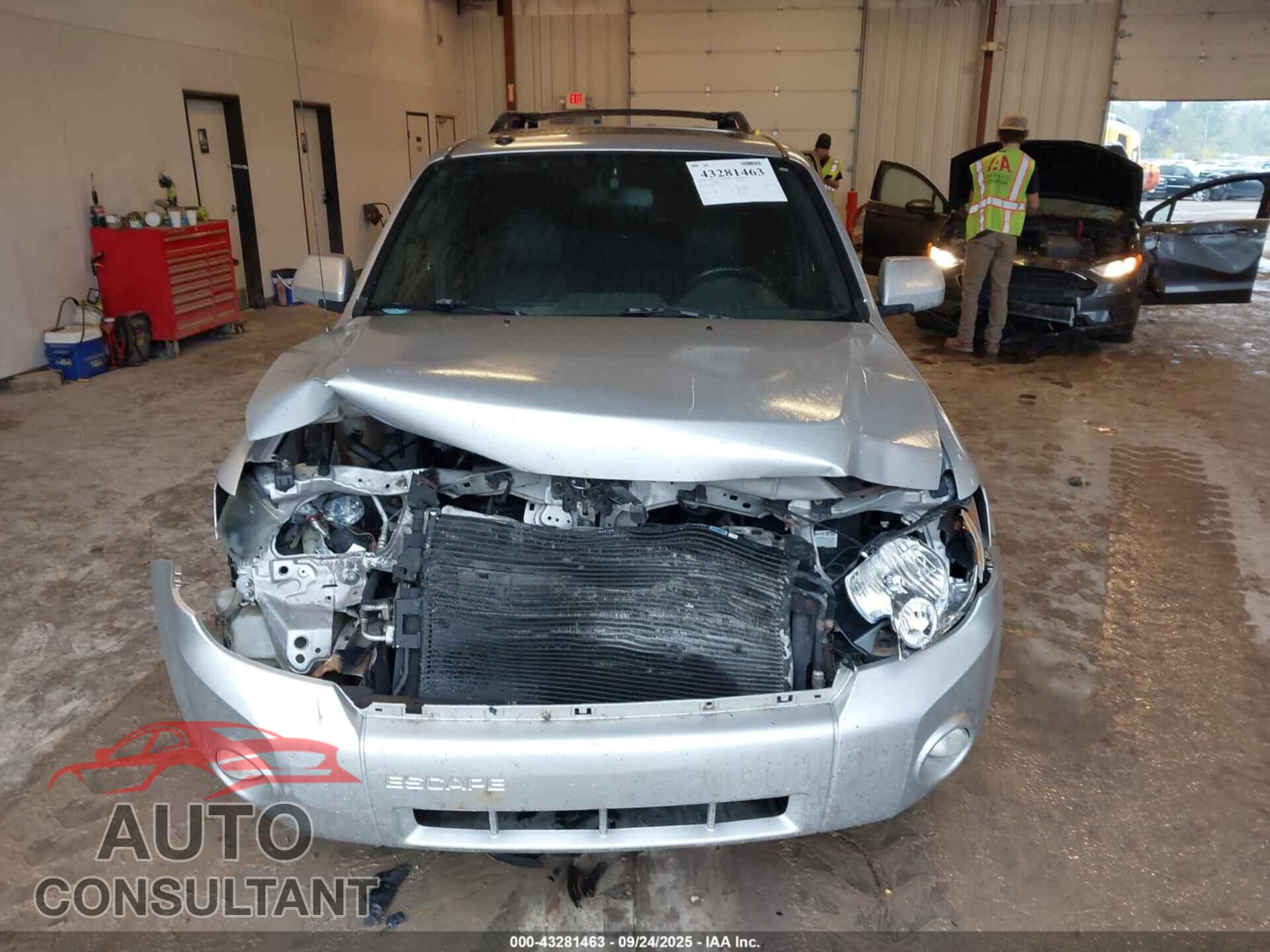 FORD ESCAPE 2011 - 1FMCU0E73BKB72064