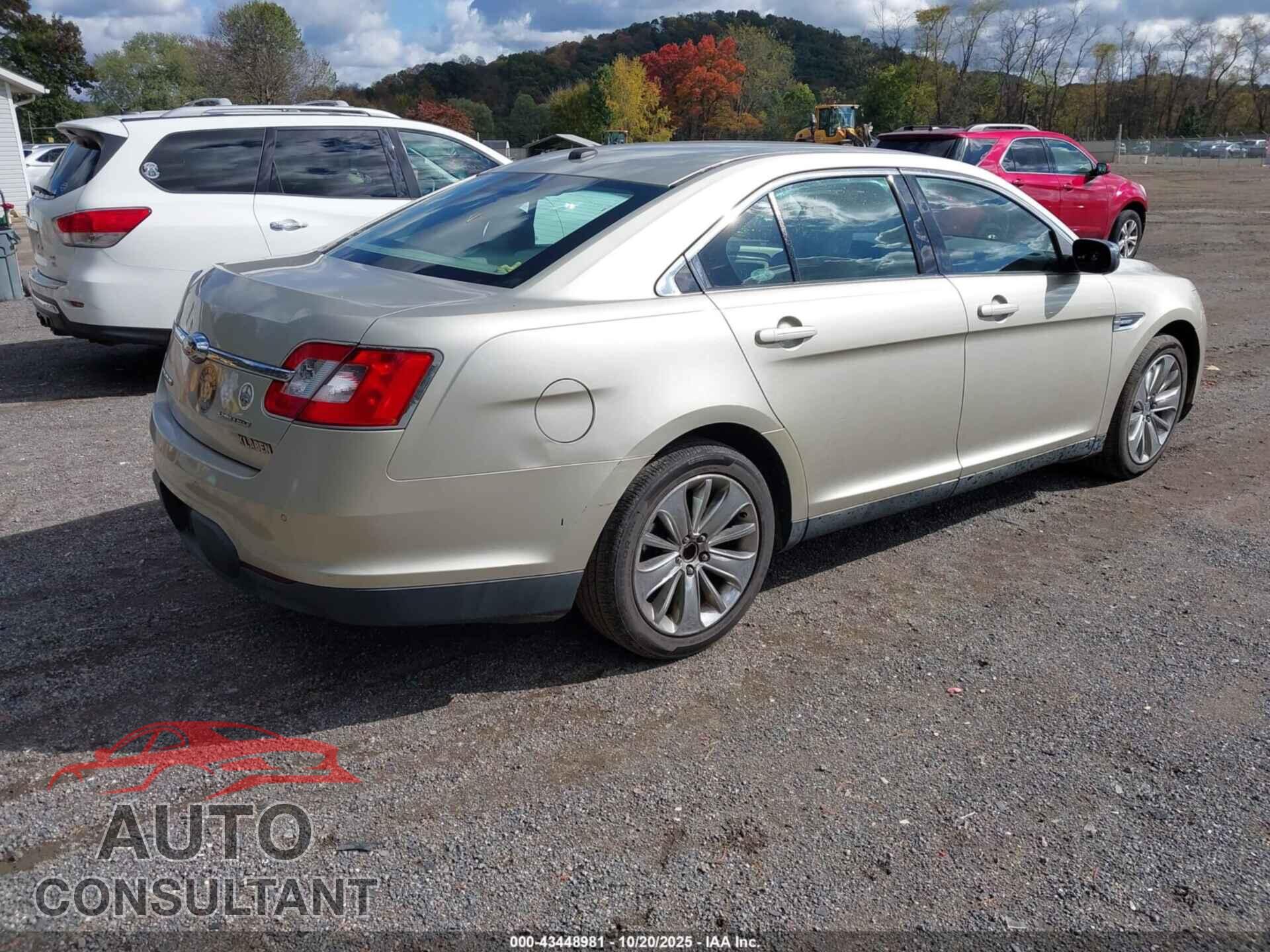 FORD TAURUS 2010 - 1FAHP2FW2AG164919