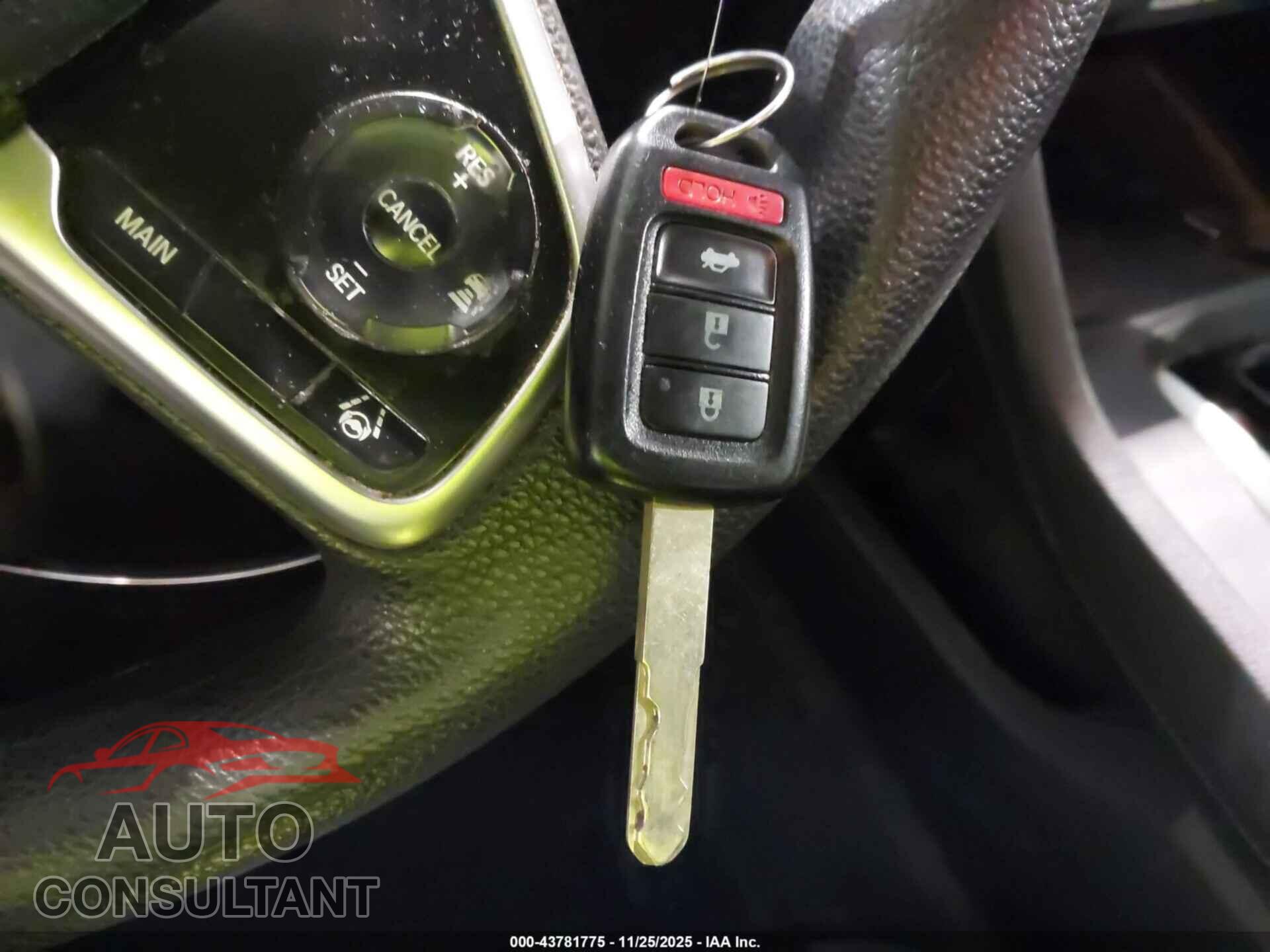 HONDA CIVIC 2019 - 2HGFC2F63KH522162