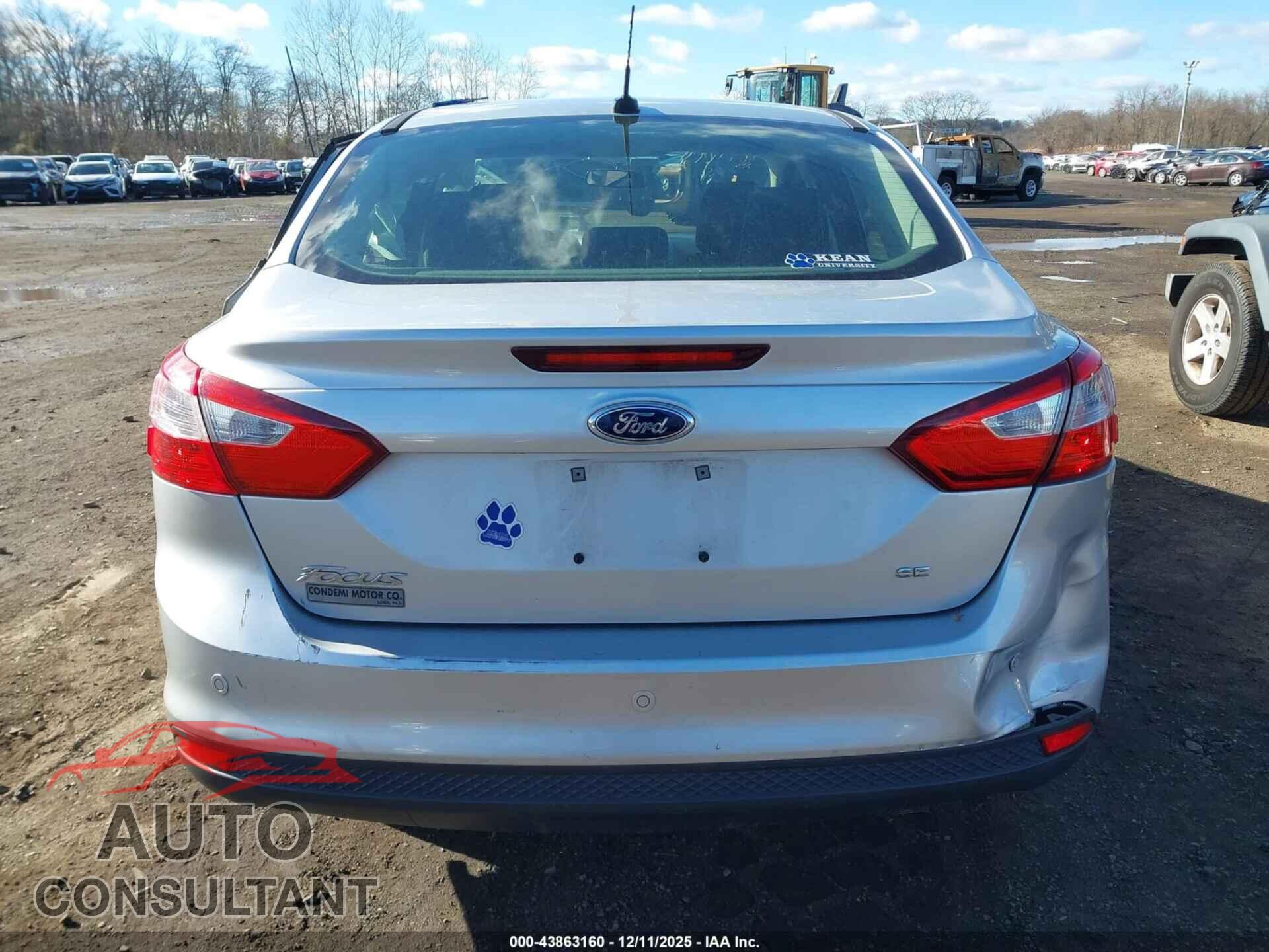 FORD FOCUS 2014 - 1FADP3F26EL434670
