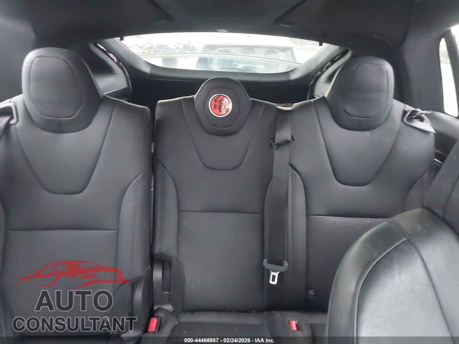 TESLA MODEL X 2023 - 7SAXCAE5XPF377952